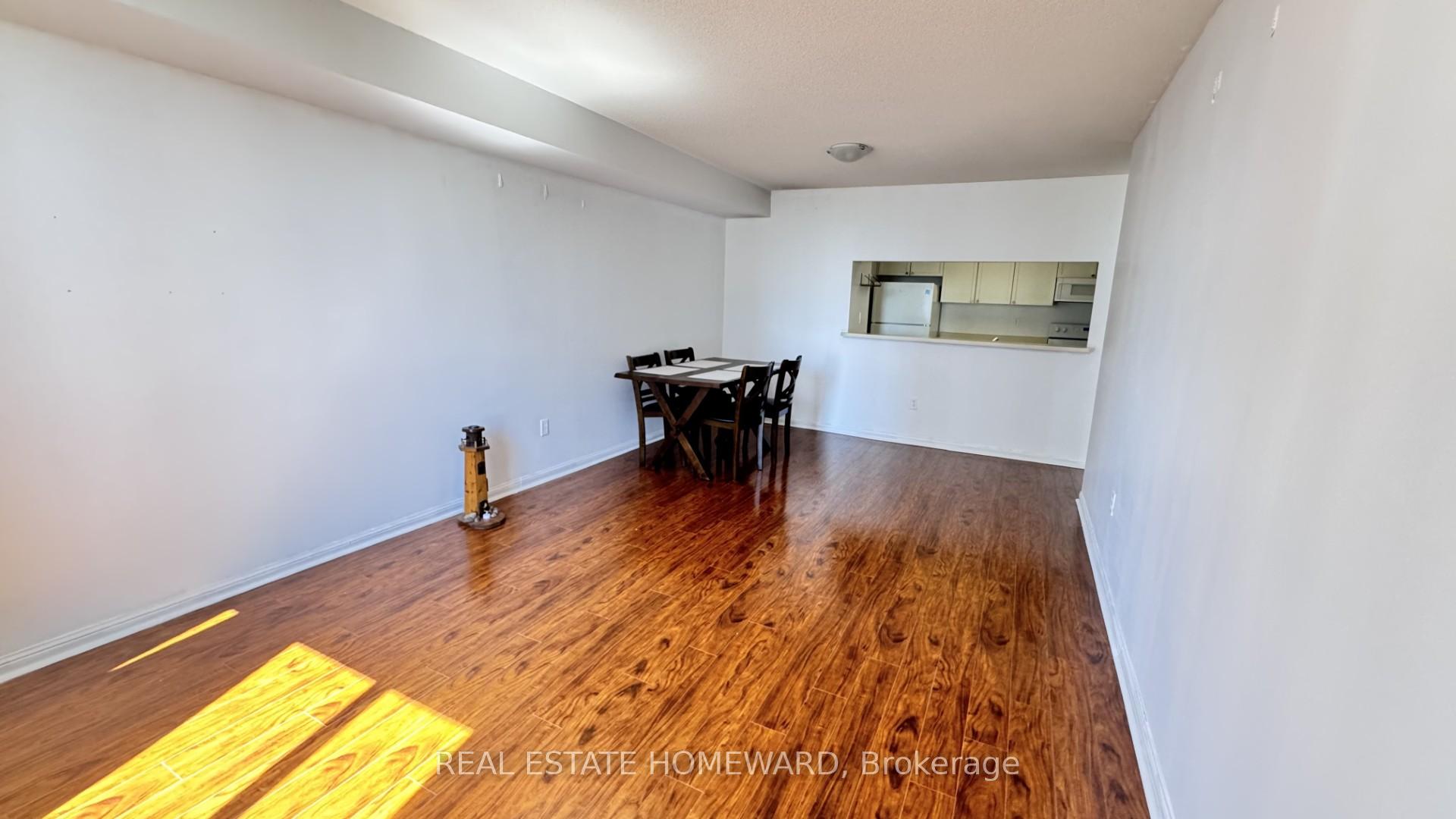Photo 16 of Unit 2012, 101 Subway Crescent, Etobicoke, Islington-City Centre West — HOMEH