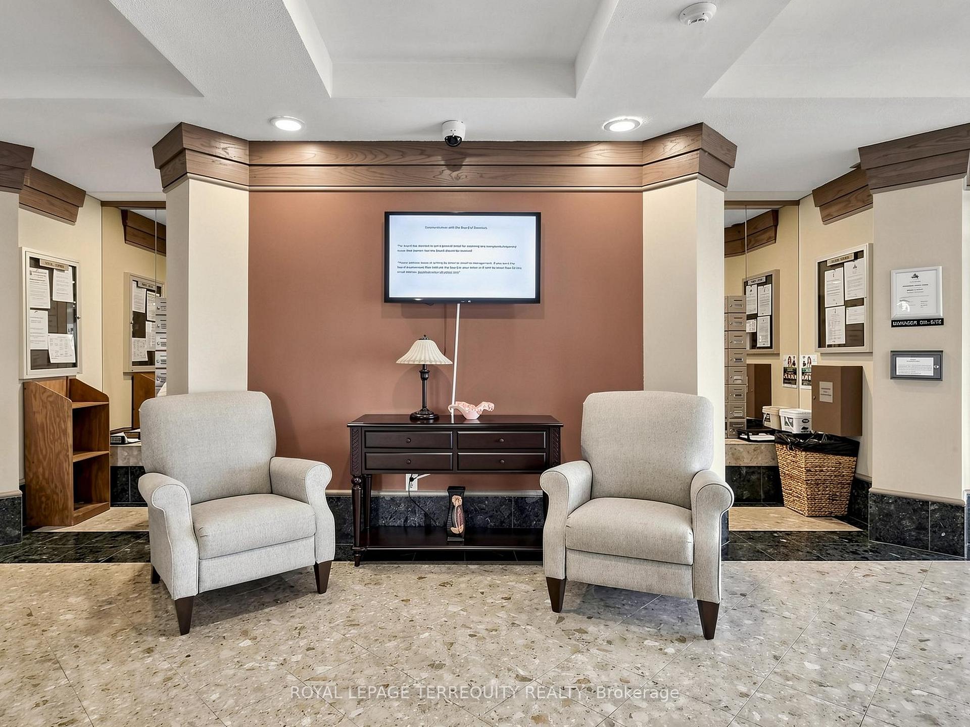 Photo 5 of Unit 1218, 1880 Valley Farm Road, Pickering, Town Centre — HOMEH