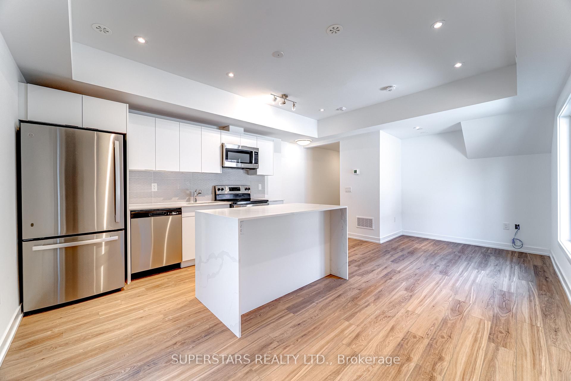 Photo 4 of 31 Calamint Lane, Scarborough, L'Amoreaux — HOMEH