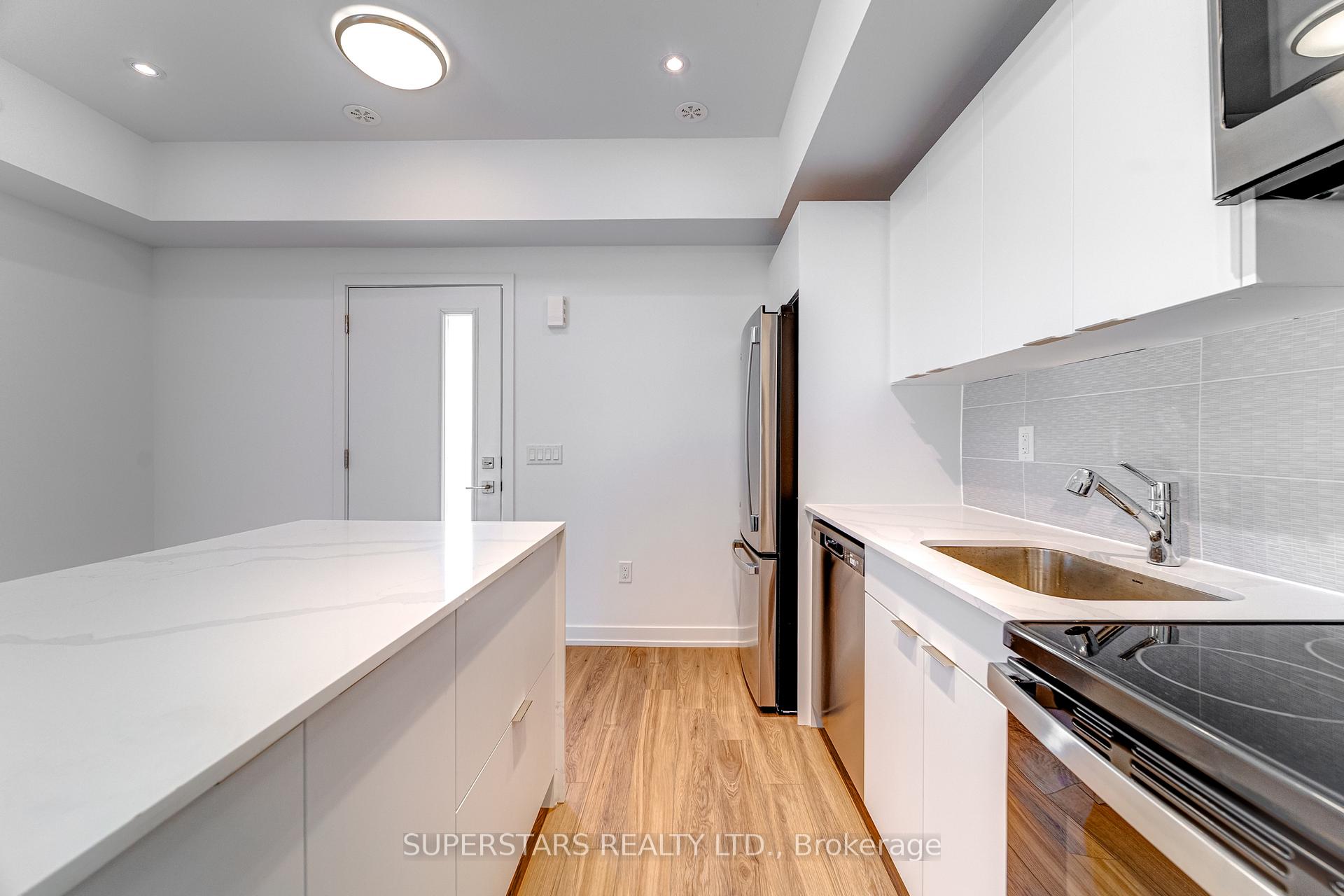Photo 8 of 31 Calamint Lane, Scarborough, L'Amoreaux — HOMEH
