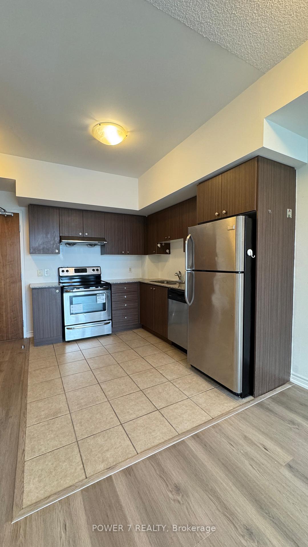 Photo 7 of Unit 815, 8323 Kennedy Road, Markham, Village Green-South Unionville — HOMEH
