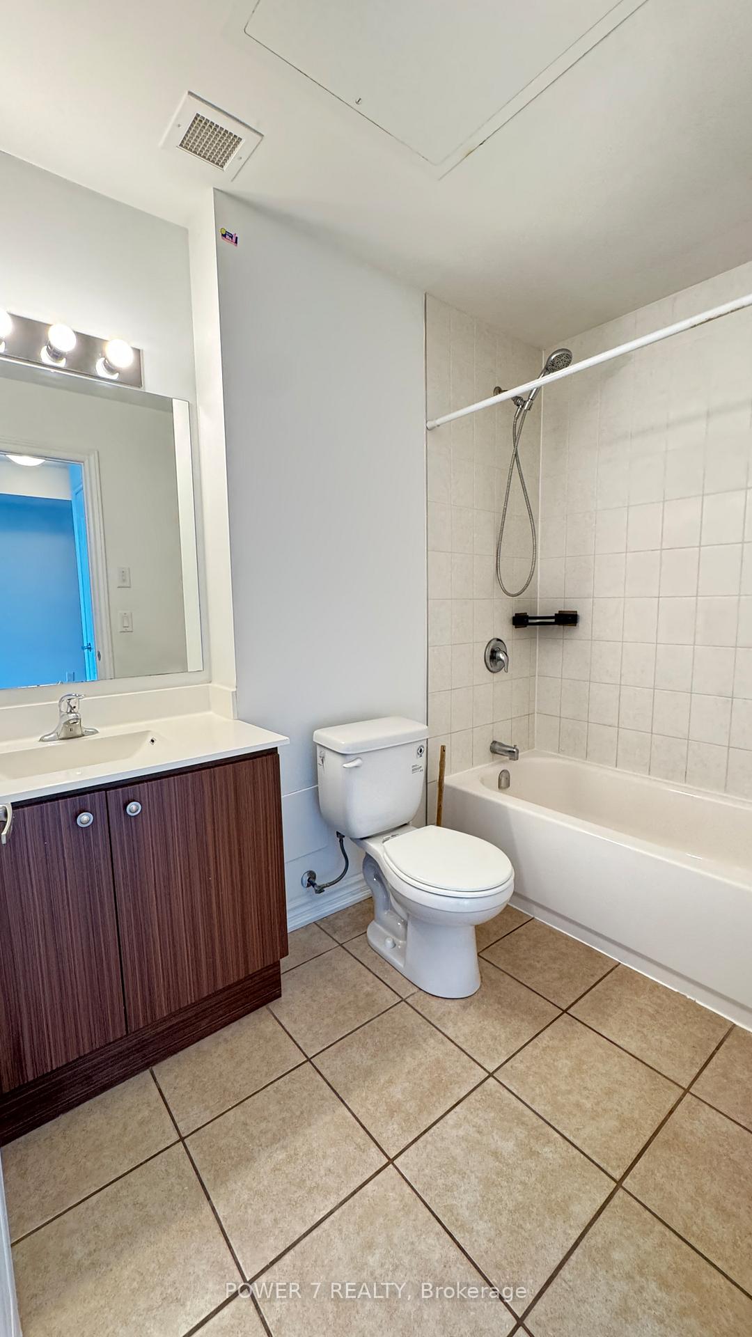 Photo 8 of Unit 815, 8323 Kennedy Road, Markham, Village Green-South Unionville — HOMEH