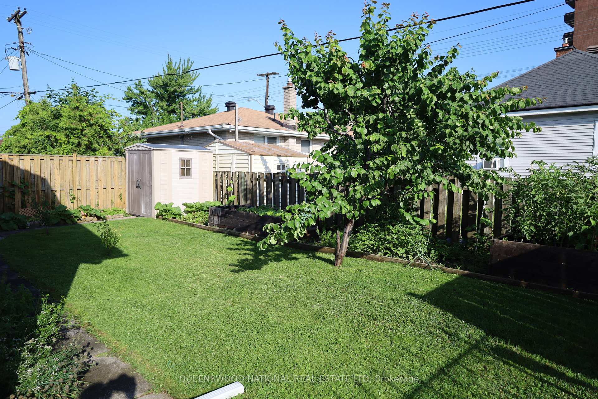Photo 38 of 1261 Brookline Avenue, Ottawa, Ellwood — HOMEH