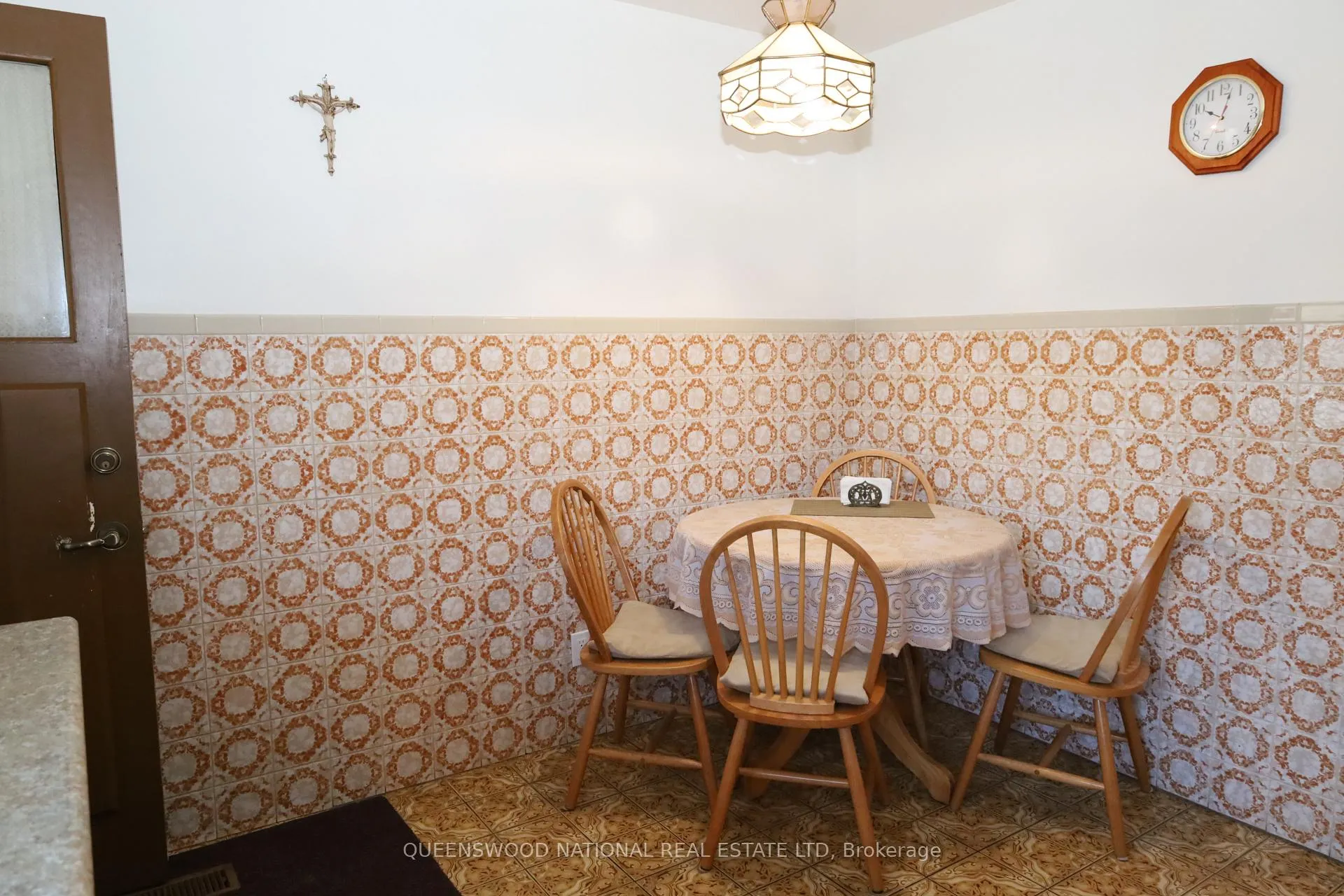 Photo 39 of 1261 Brookline Avenue, Ottawa, Ellwood — HOMEH
