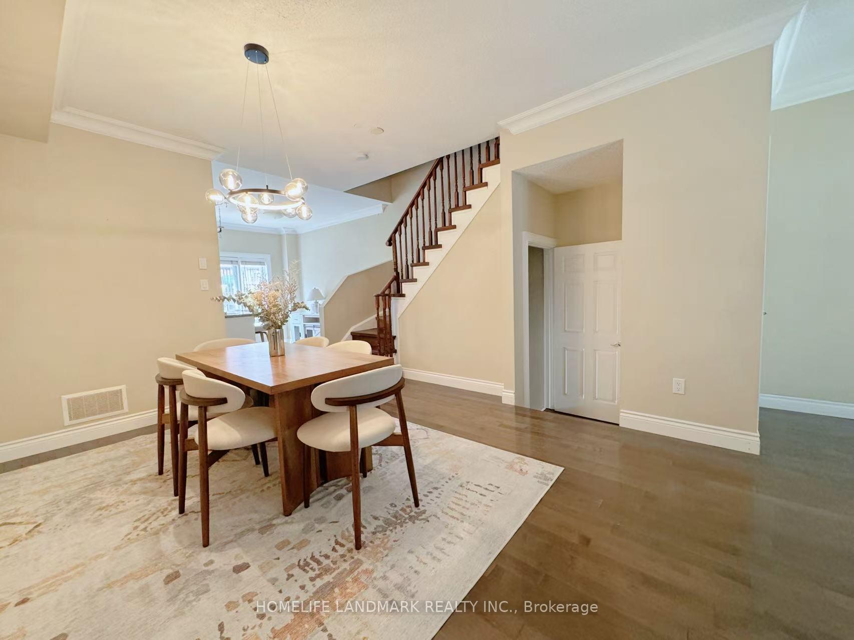 Photo 10 of 54 Bluewater Court, Etobicoke, Mimico — HOMEH