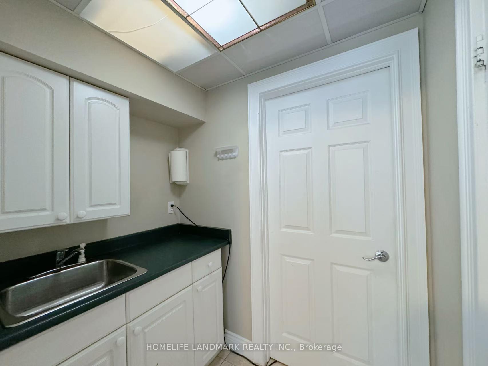 Photo 14 of 54 Bluewater Court, Etobicoke, Mimico — HOMEH