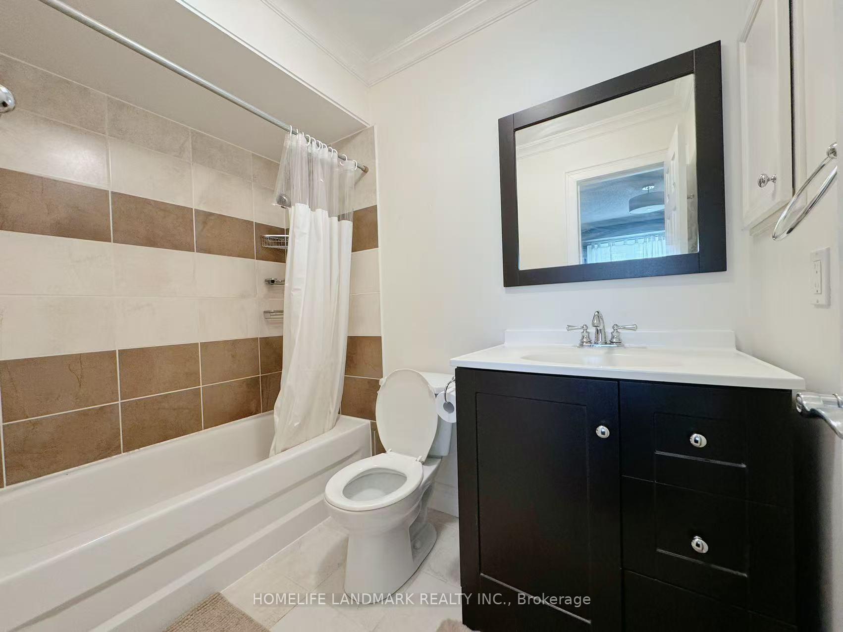 Photo 21 of 54 Bluewater Court, Etobicoke, Mimico — HOMEH