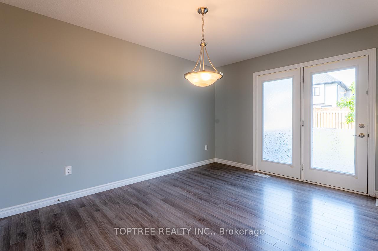 Photo 7 of Unit 59, 1061 Eagletrace Drive, London, North S — HOMEH