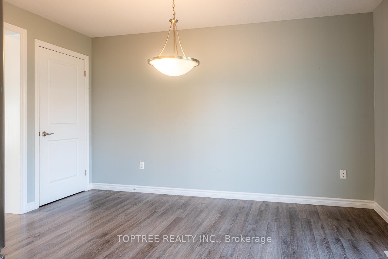 Photo 8 of Unit 59, 1061 Eagletrace Drive, London, North S — HOMEH