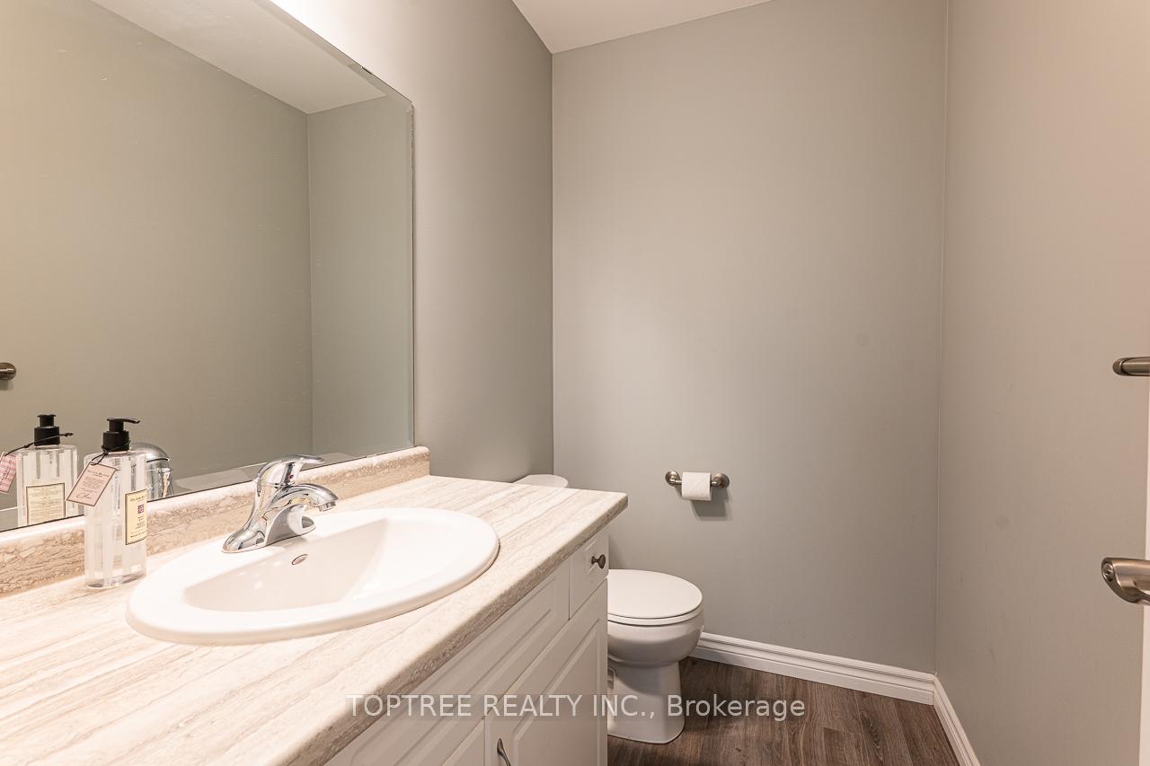 Photo 12 of Unit 59, 1061 Eagletrace Drive, London, North S — HOMEH