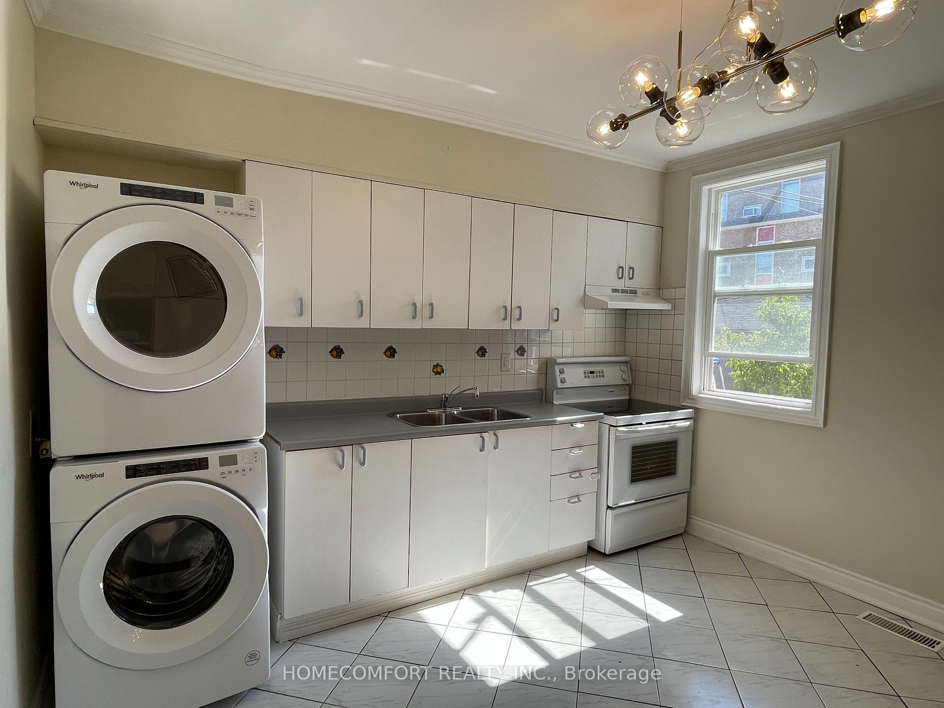 Photo 4 of Unit Main, 83 Hounslow Heath Road, Toronto, Weston-Pellam Park — HOMEH