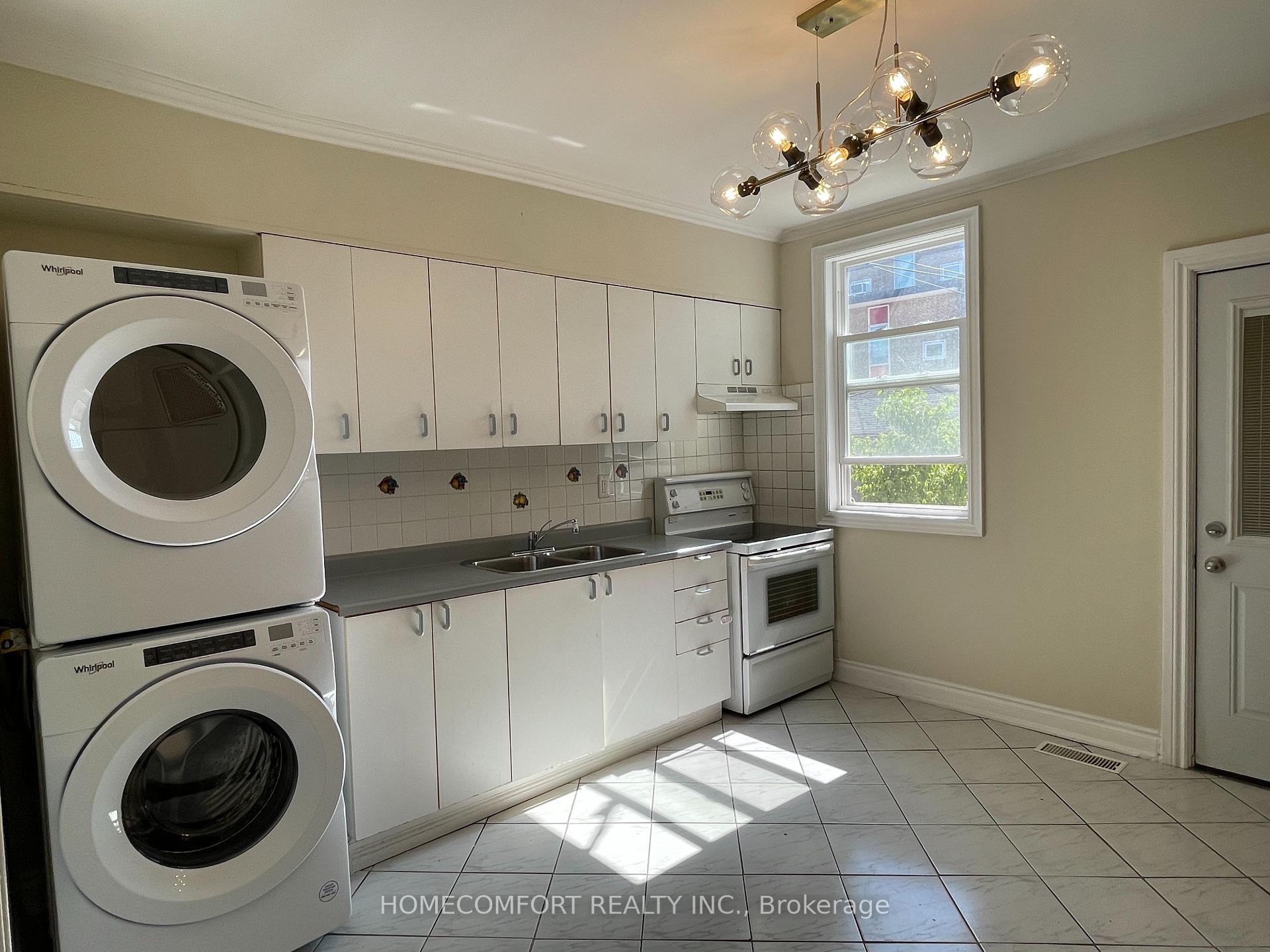 Photo 5 of Unit Main, 83 Hounslow Heath Road, Toronto, Weston-Pellam Park — HOMEH
