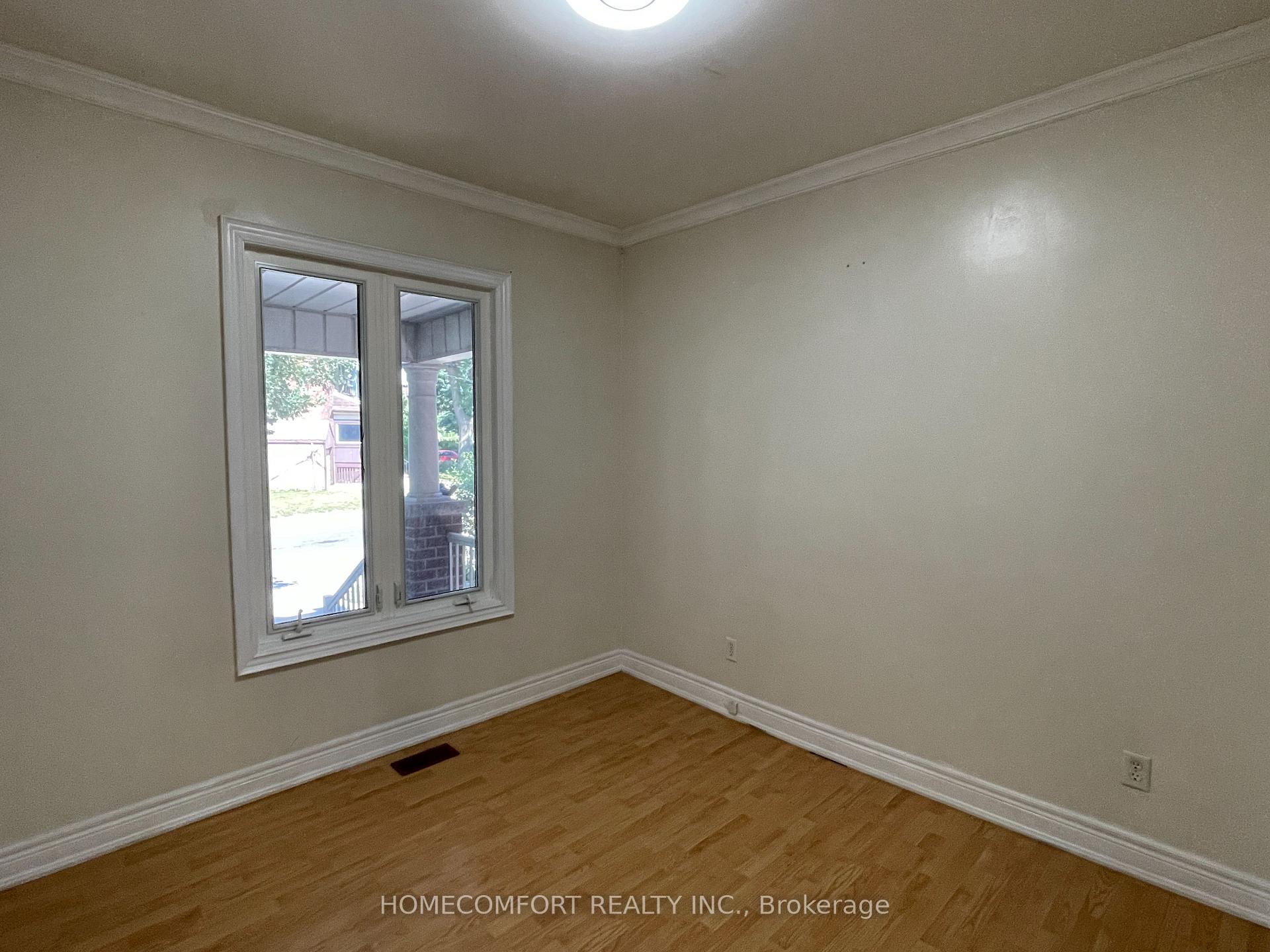 Photo 14 of Unit Main, 83 Hounslow Heath Road, Toronto, Weston-Pellam Park — HOMEH