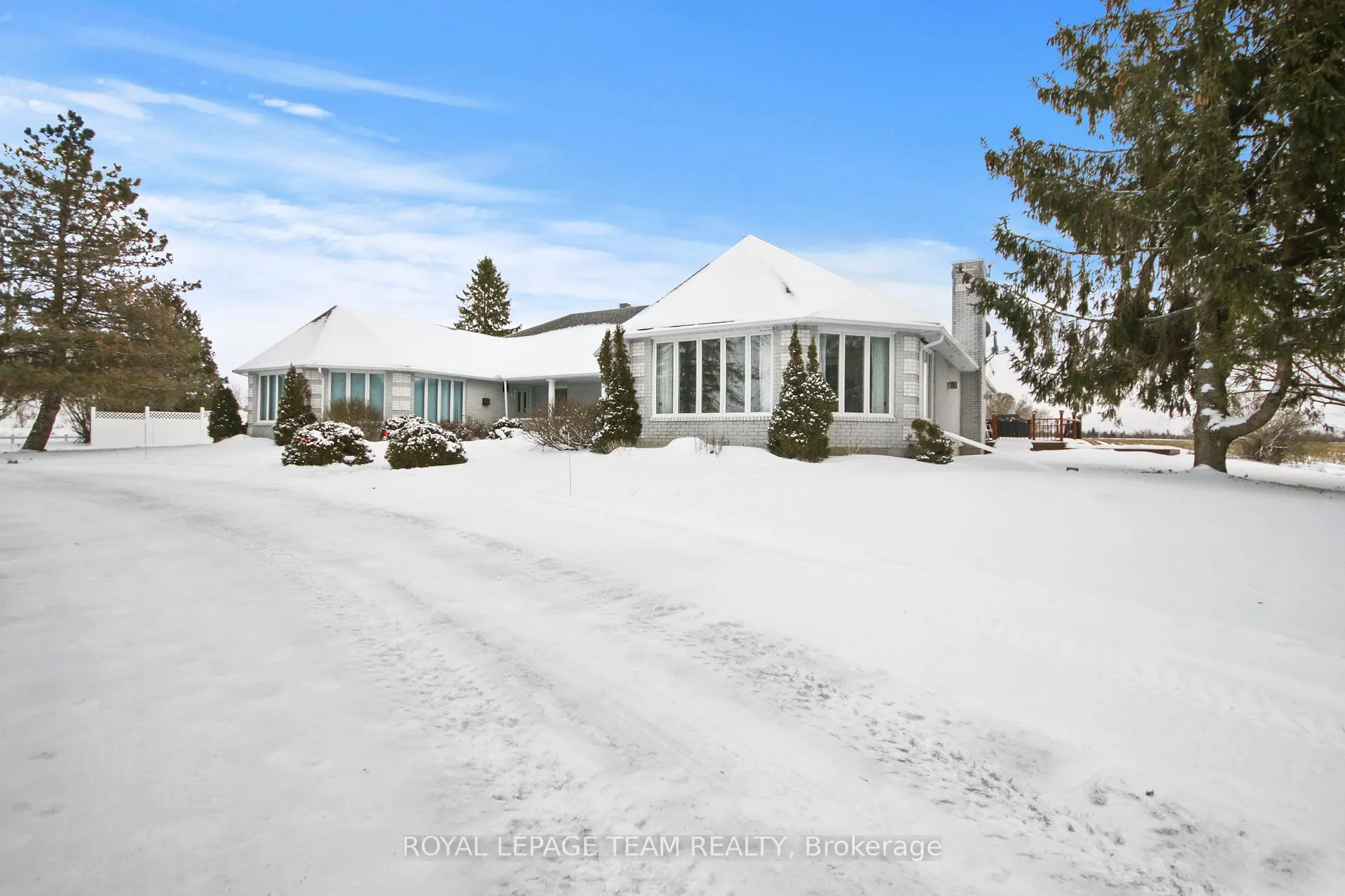 Photo 3 of 461 Campbells Side Road, Beckwith, Beckwith Twp — HOMEH