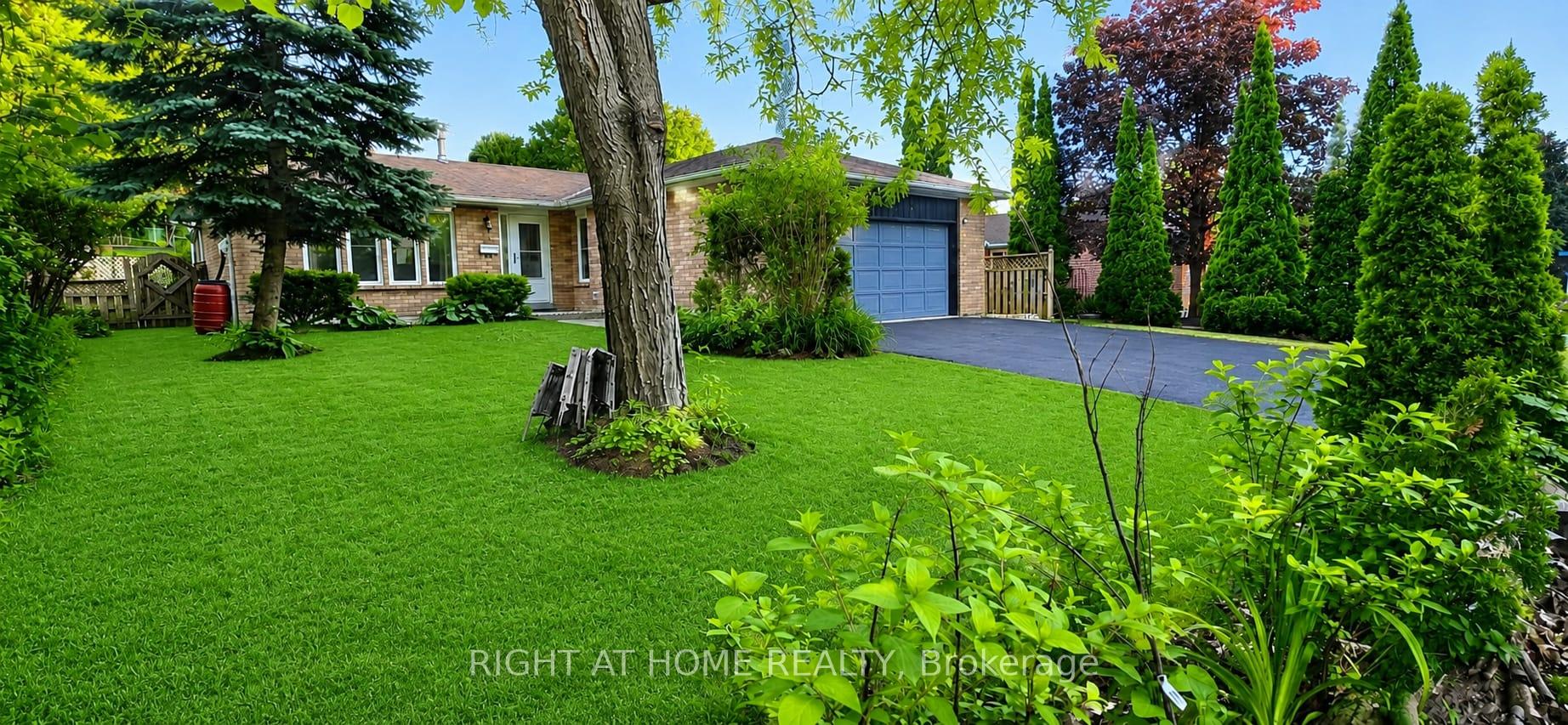 Photo of 941 Victoria Street