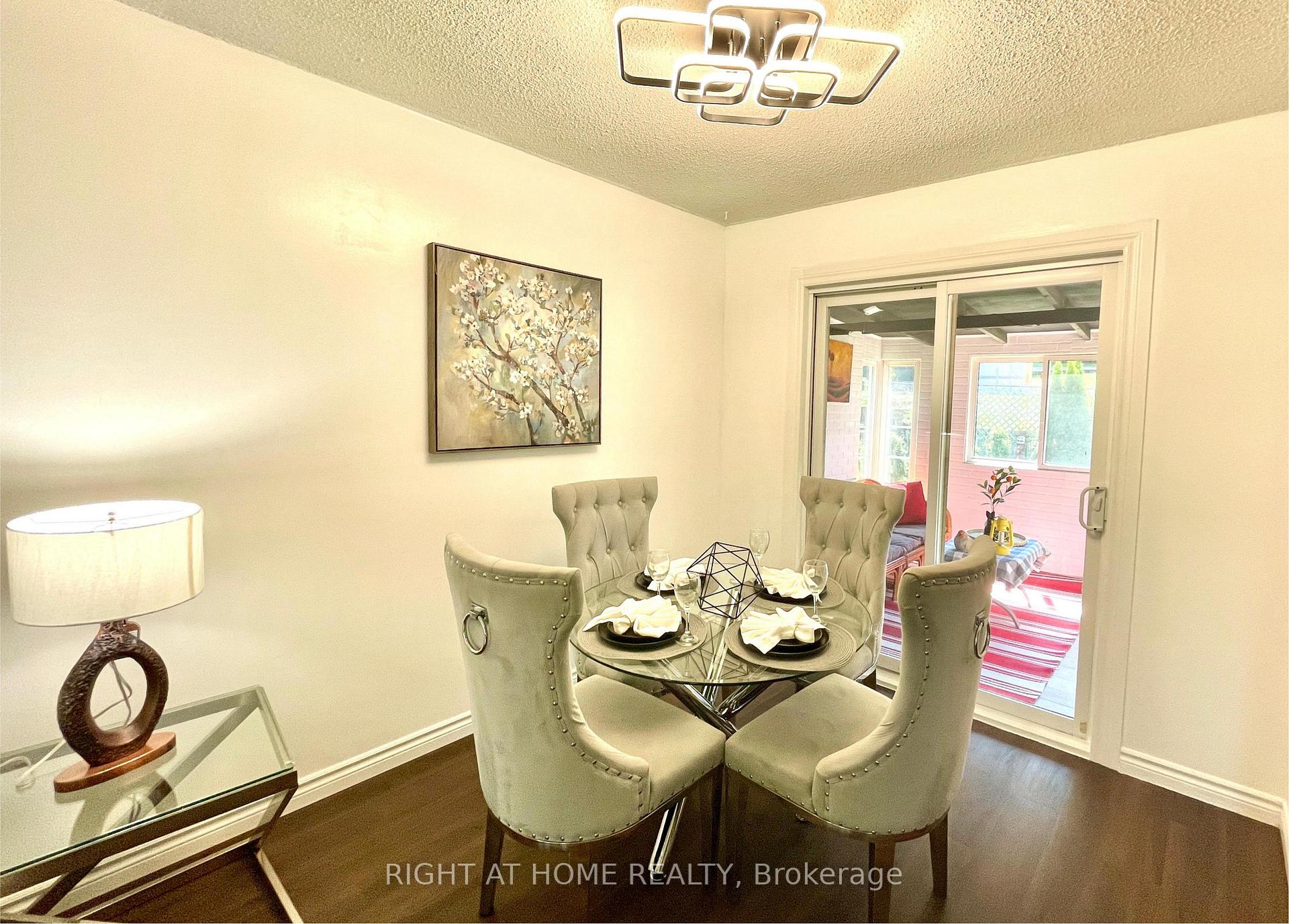 Photo 14 of 941 Victoria Street, Midland — HOMEH