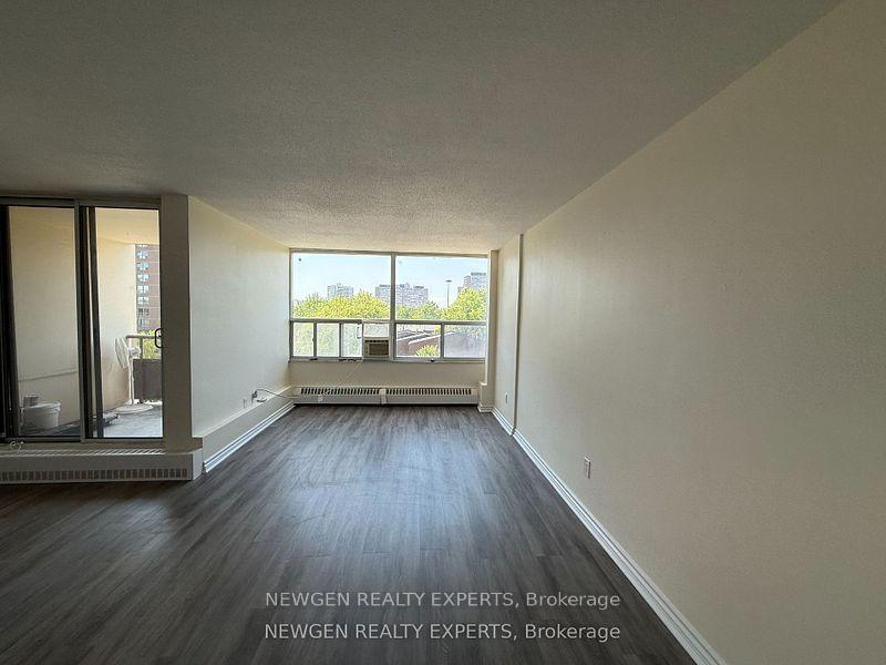 Photo 9 of Unit 512, 5 Vicora Linkway Way, Toronto, Flemingdon Park — HOMEH