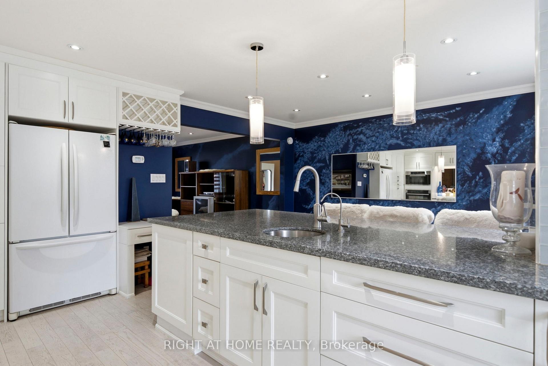 Photo 17 of 7 Polygon Court, Brampton, Heart Lake West — HOMEH
