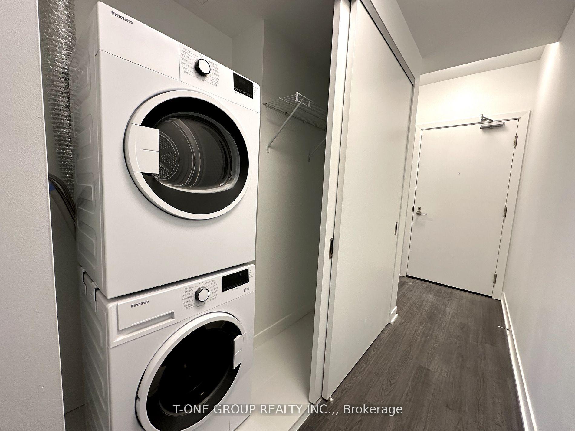Photo 15 of Unit 803, 185 Alberta Avenue, Toronto, Oakwood Village — HOMEH