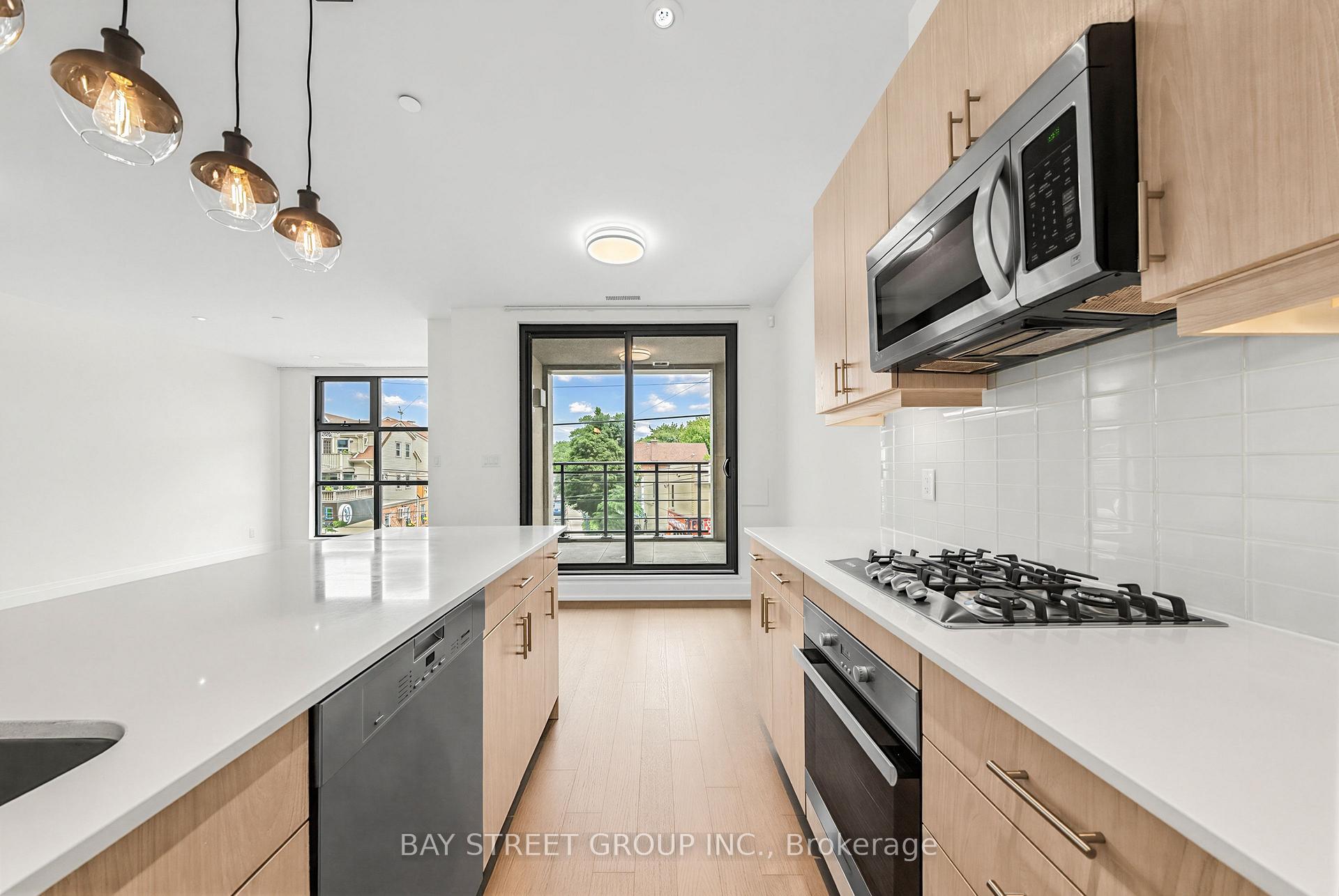 Photo 5 of Unit 208, 365 Beech Avenue, Toronto, The Beaches — HOMEH