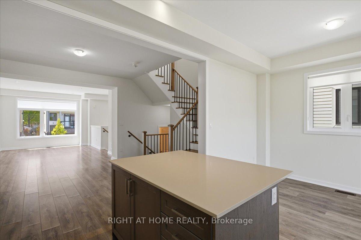 Photo 17 of 9 Bremont Way, Wasaga Beach — HOMEH
