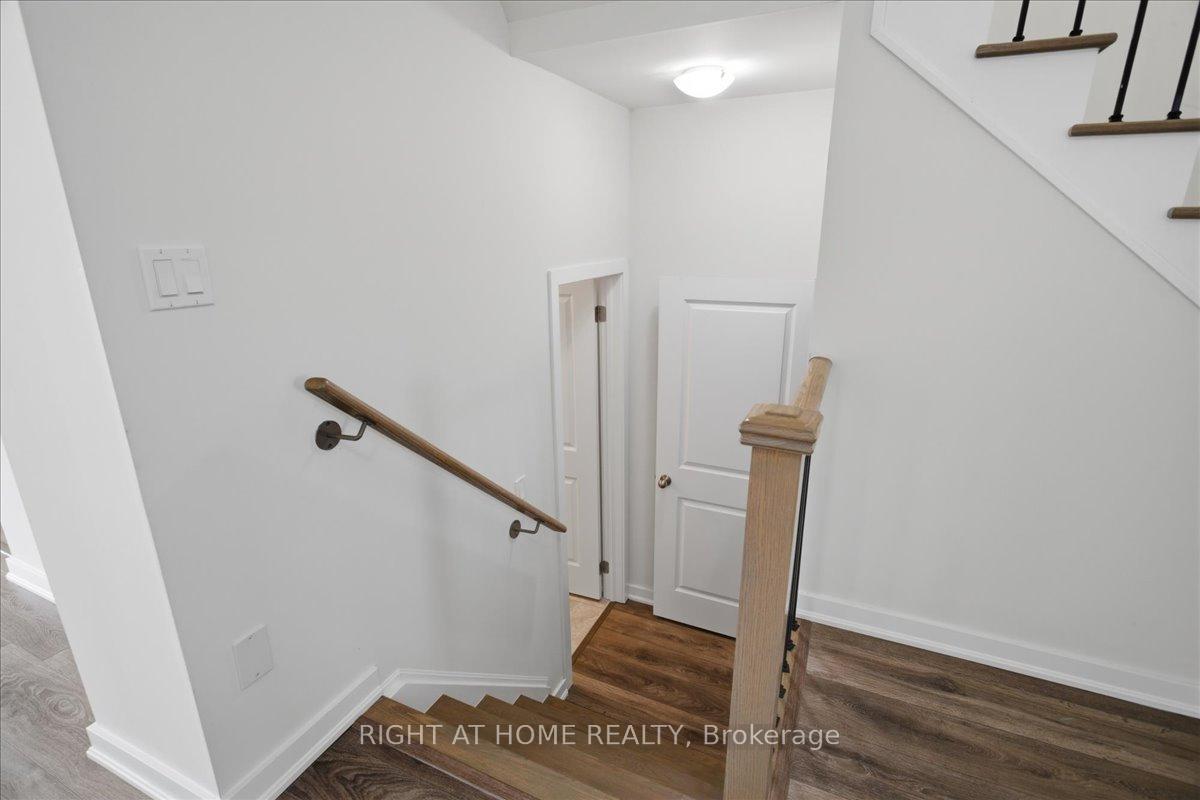 Photo 20 of 9 Bremont Way, Wasaga Beach — HOMEH