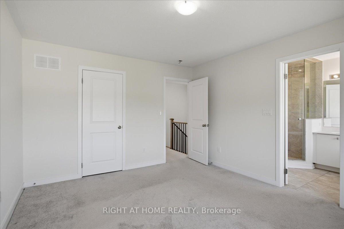 Photo 35 of 9 Bremont Way, Wasaga Beach — HOMEH