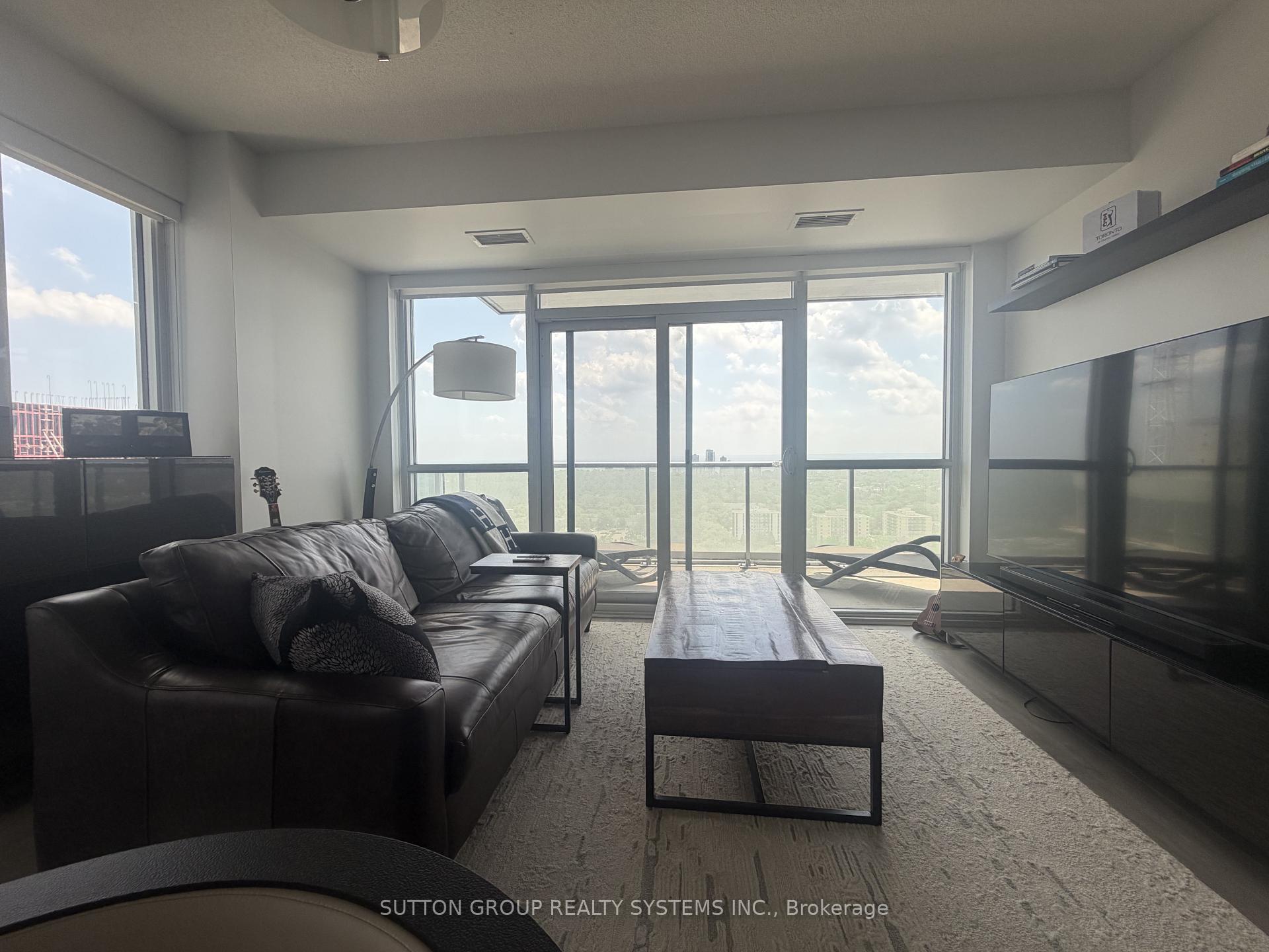 Photo 12 of Unit 24, 2087 Fairview Street, Burlington, Freeman — HOMEH