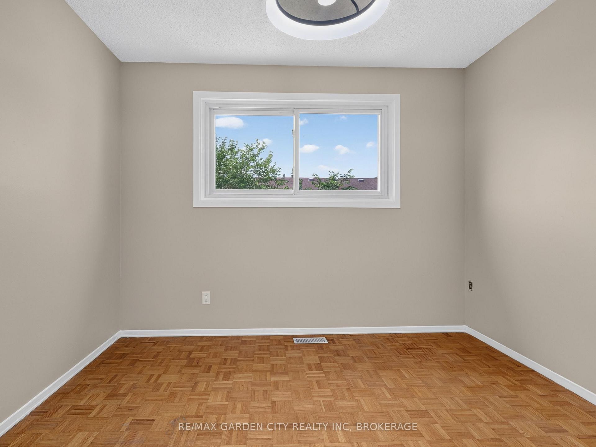 Photo 11 of Unit 77, 286 Cushman Road, St. Catharines, Carlton/Bunting — HOMEH