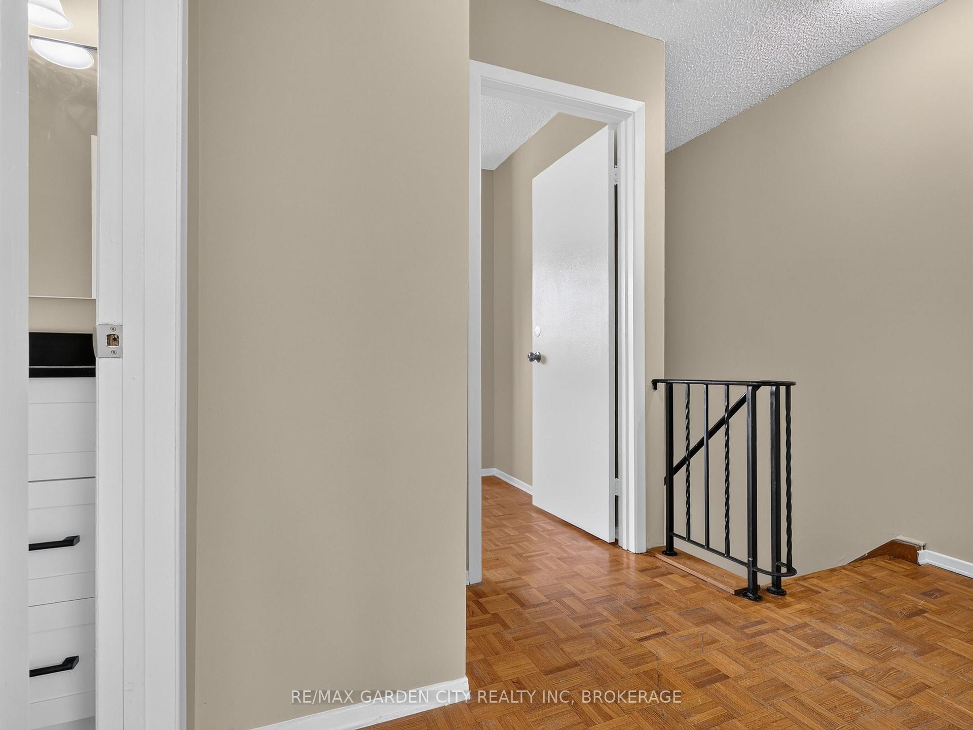 Photo 12 of Unit 77, 286 Cushman Road, St. Catharines, Carlton/Bunting — HOMEH