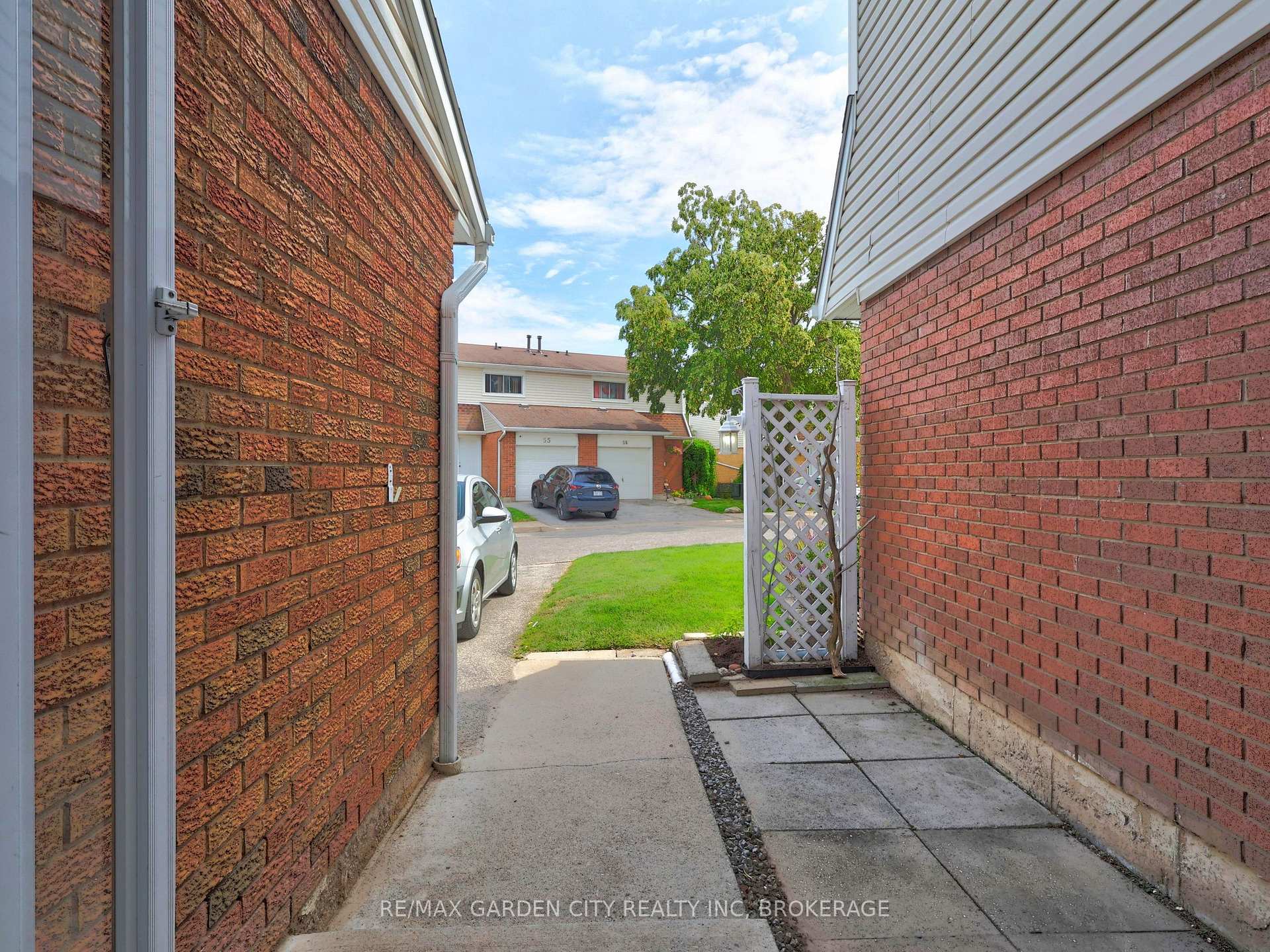 Photo 24 of Unit 77, 286 Cushman Road, St. Catharines, Carlton/Bunting — HOMEH