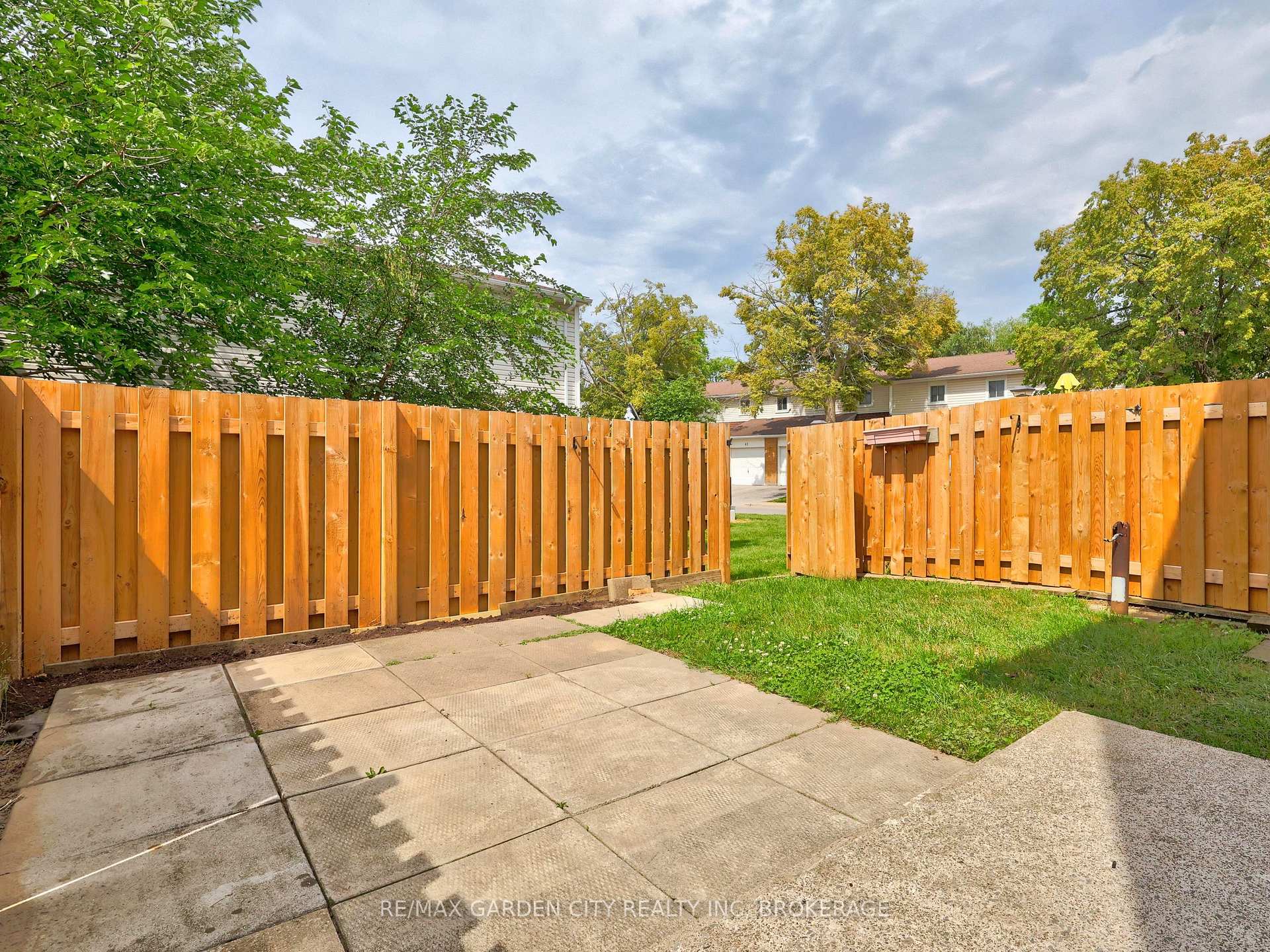 Photo 26 of Unit 77, 286 Cushman Road, St. Catharines, Carlton/Bunting — HOMEH