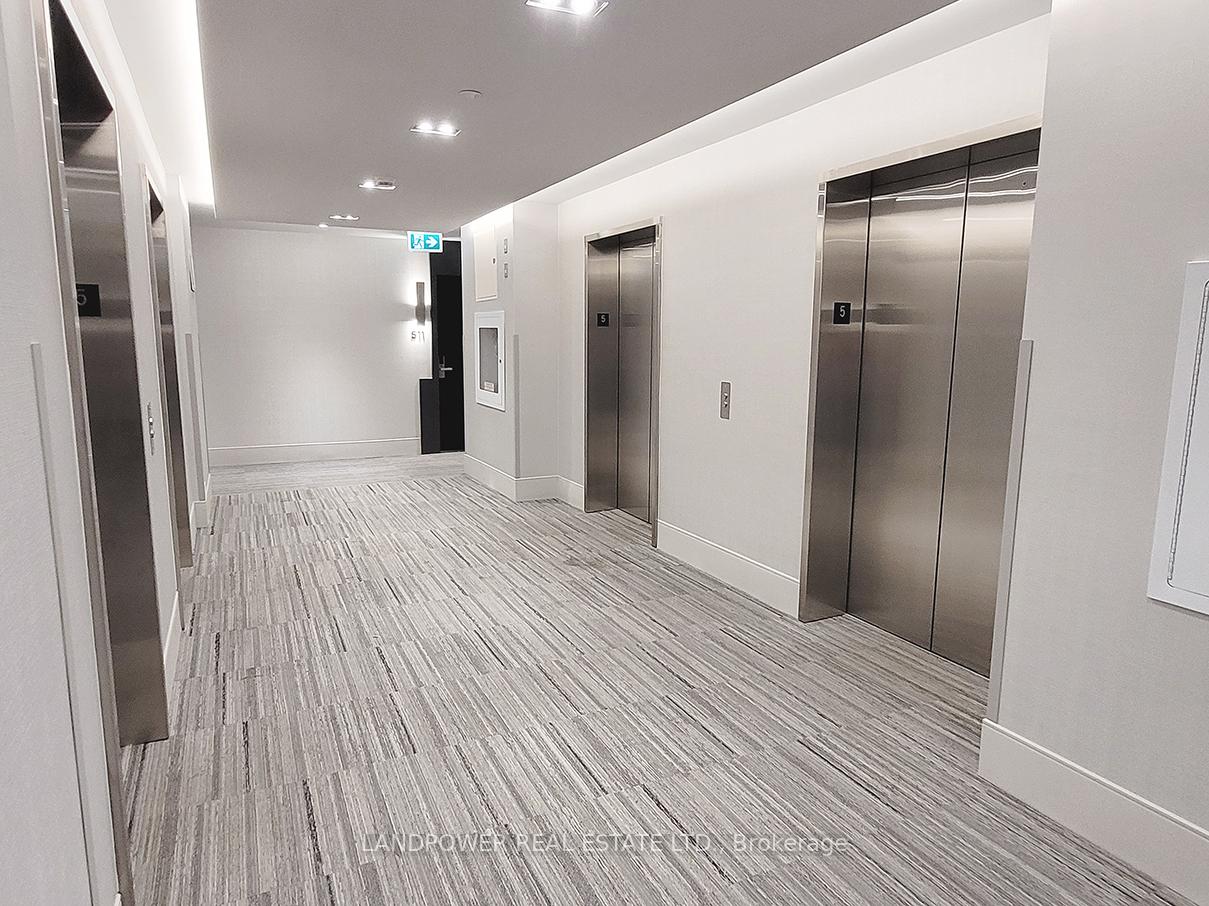 Photo 7 of Unit 503, 8 Water Walk Drive, Markham, Unionville — HOMEH