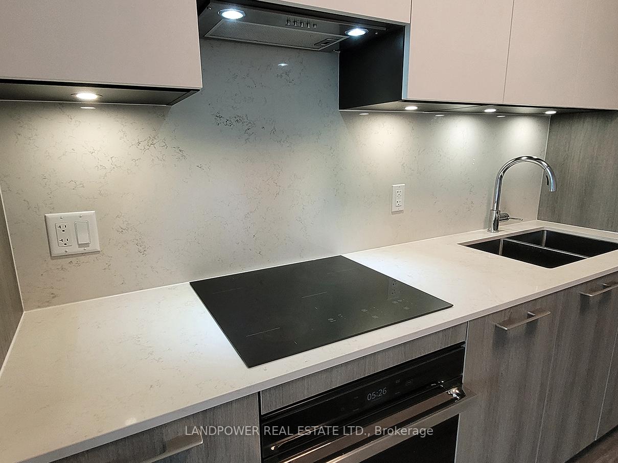 Photo 33 of Unit 503, 8 Water Walk Drive, Markham, Unionville — HOMEH