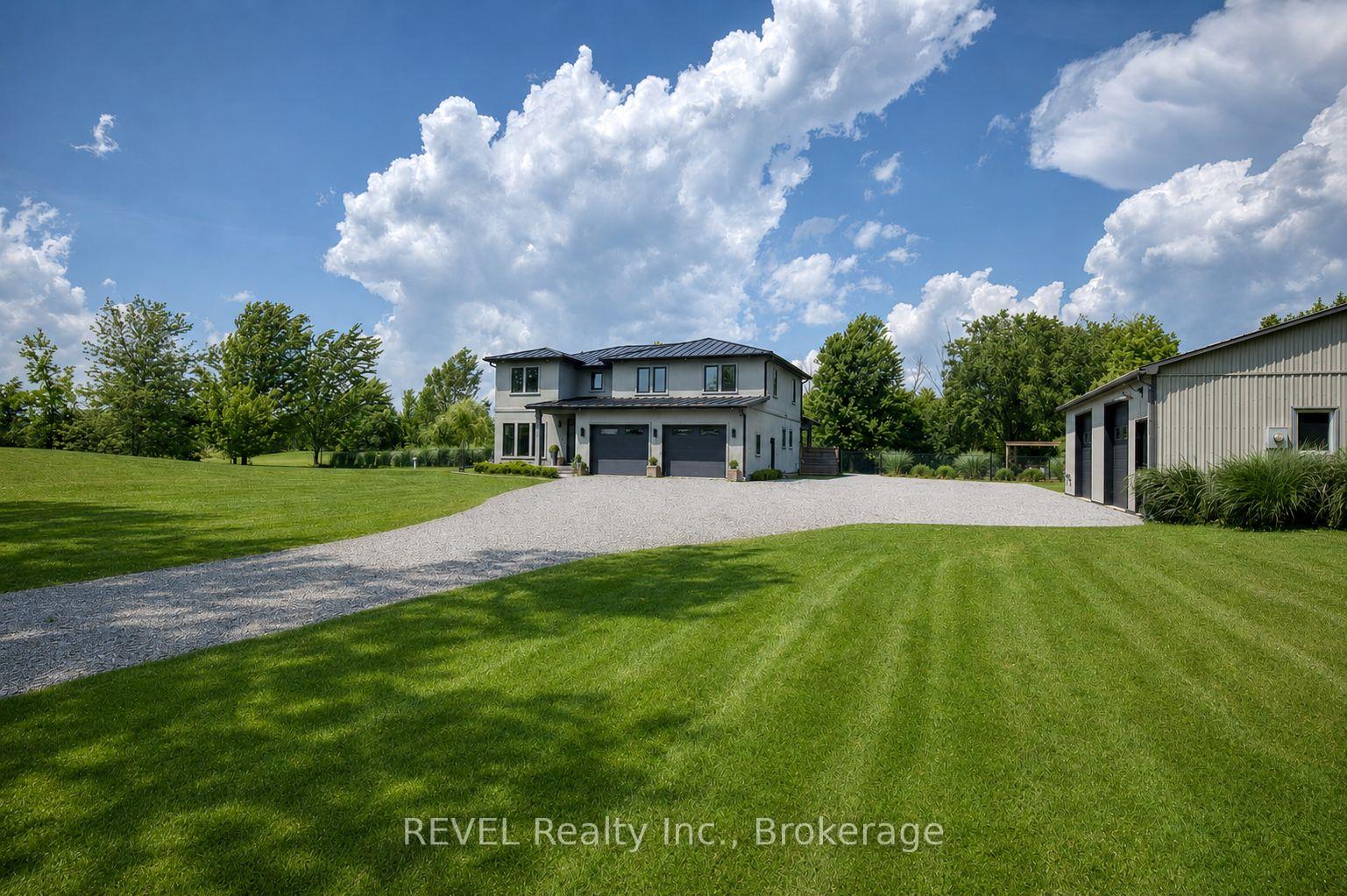 Photo 1 of 1009 Canboro Road, Pelham, Fenwick — HOMEH