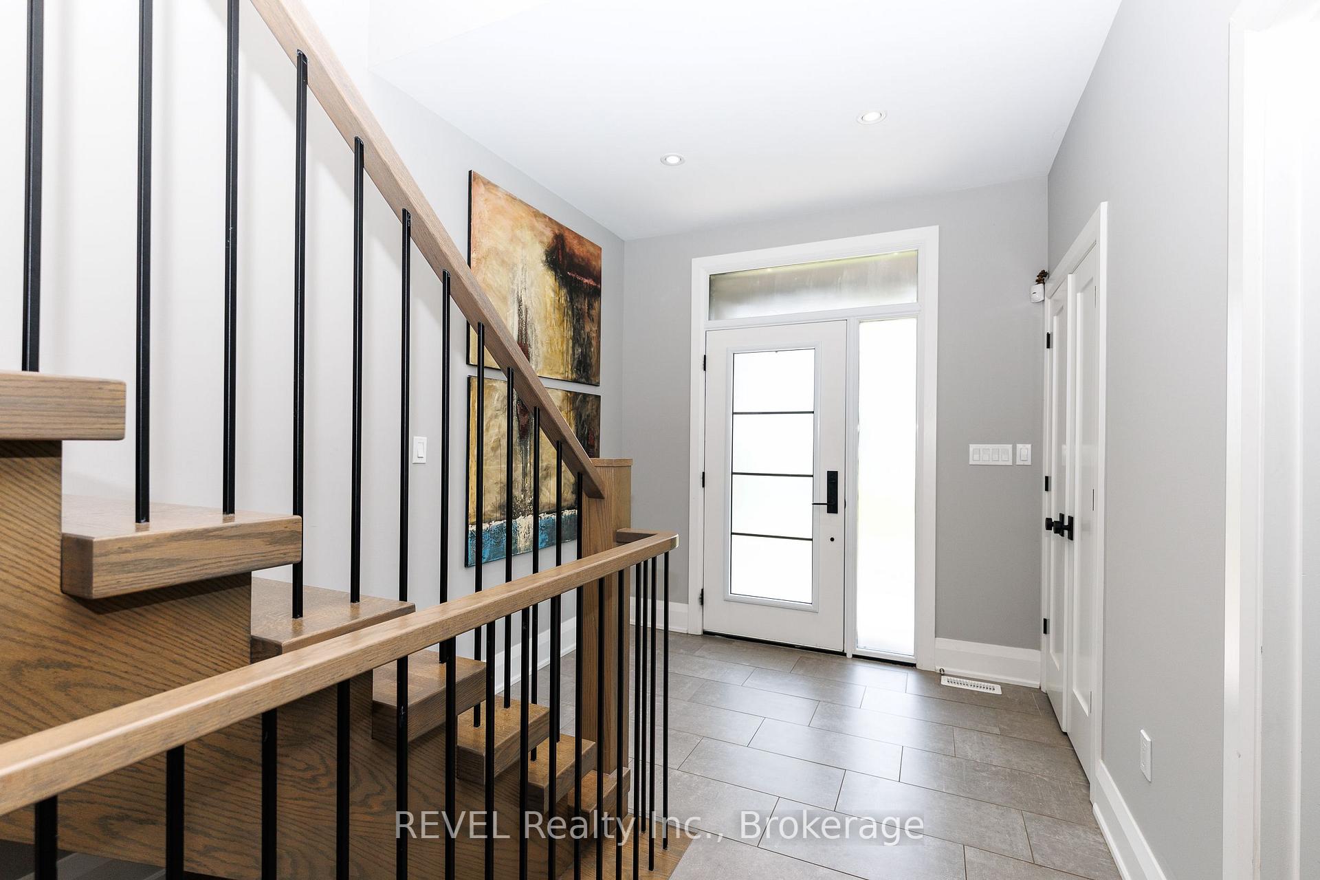 Photo 8 of 1009 Canboro Road, Pelham, Fenwick — HOMEH