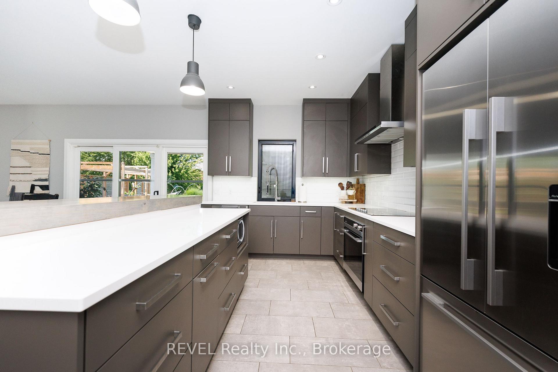 Photo 13 of 1009 Canboro Road, Pelham, Fenwick — HOMEH