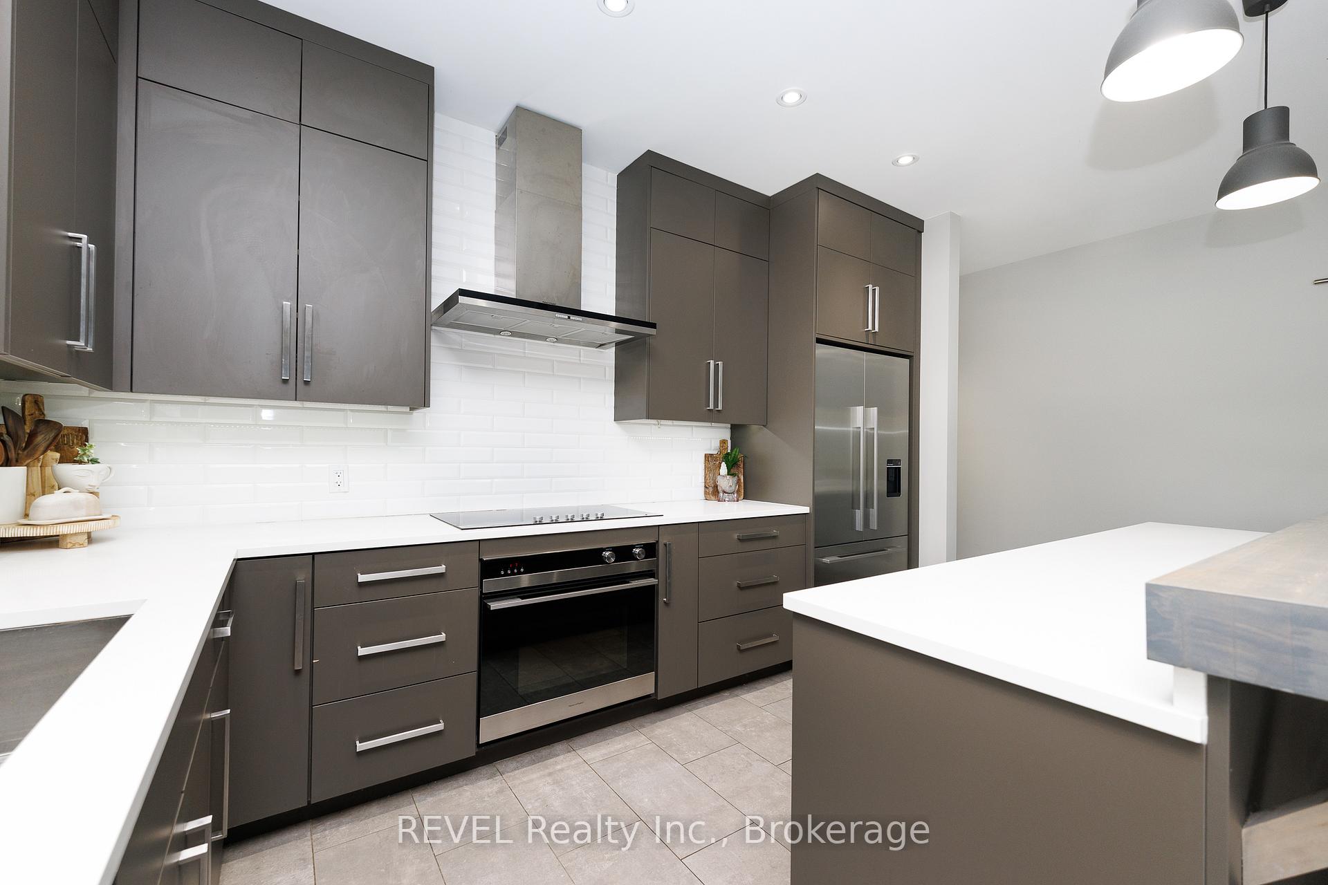 Photo 15 of 1009 Canboro Road, Pelham, Fenwick — HOMEH