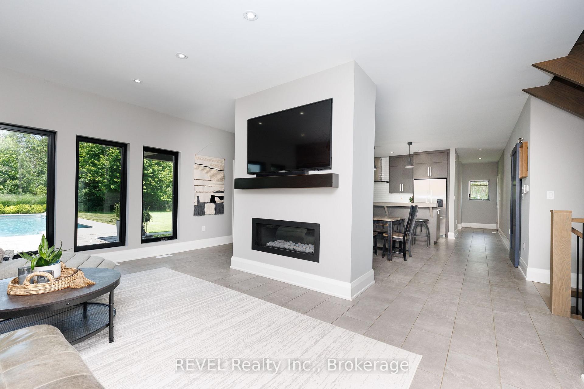 Photo 16 of 1009 Canboro Road, Pelham, Fenwick — HOMEH