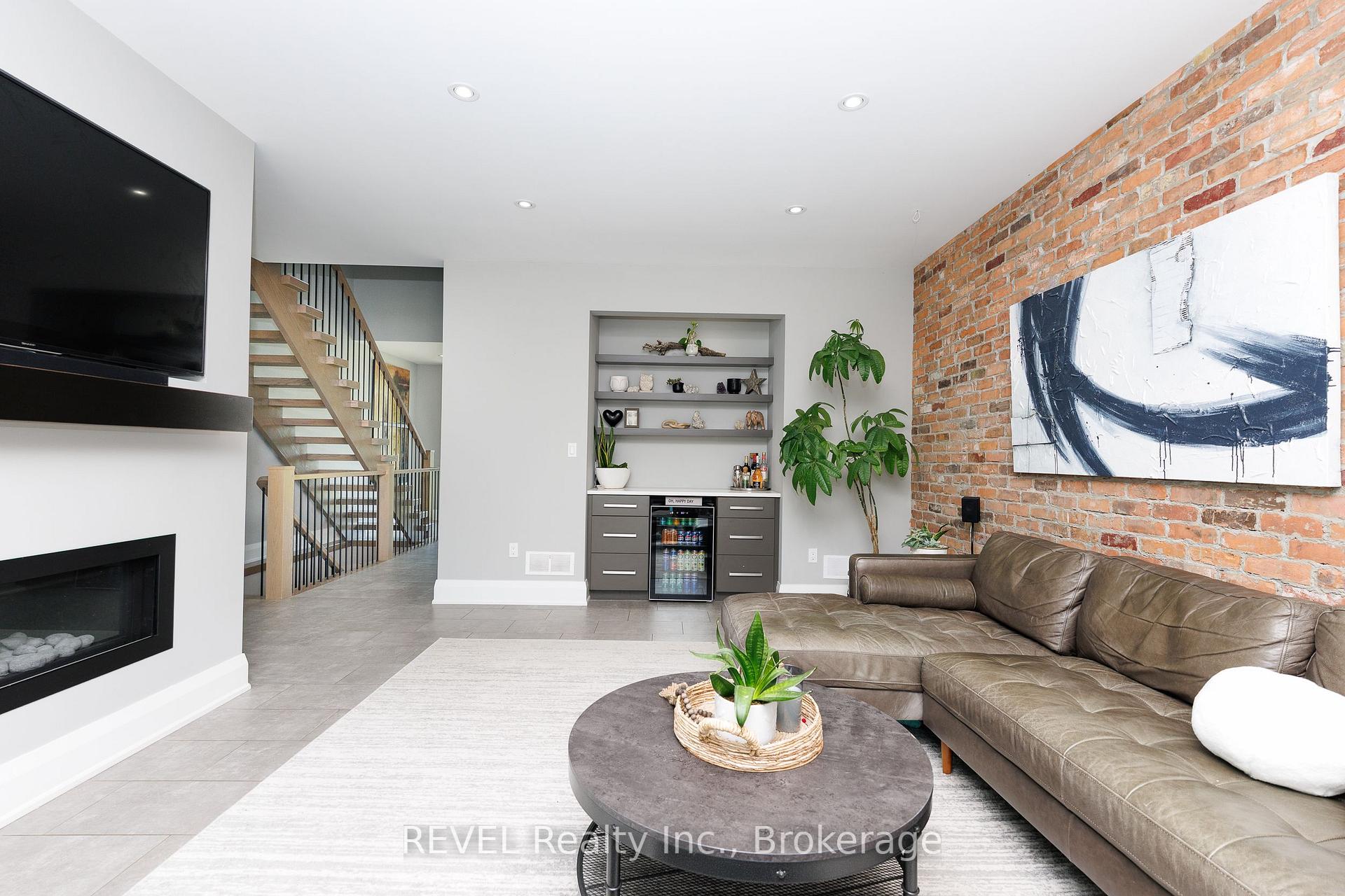 Photo 21 of 1009 Canboro Road, Pelham, Fenwick — HOMEH