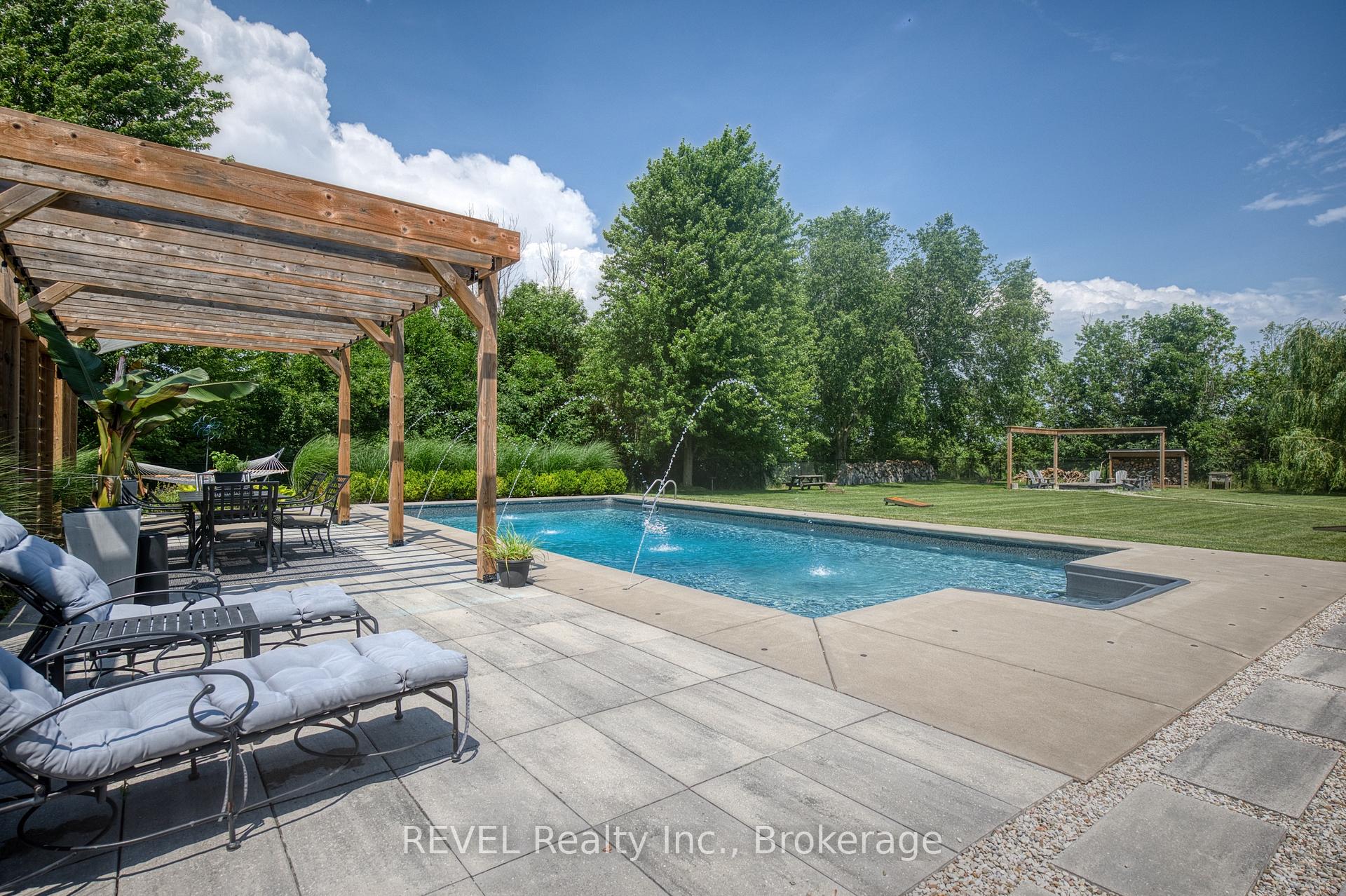 Photo 55 of 1009 Canboro Road, Pelham, Fenwick — HOMEH