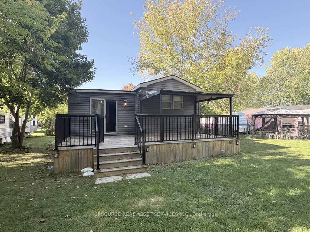 Front of Unit SBR611, 7100 County Rd 18