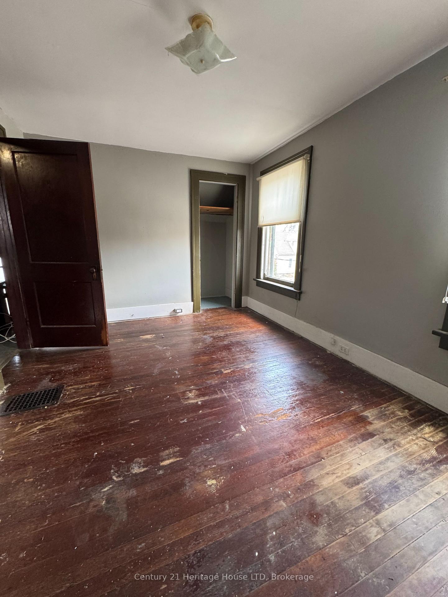 Photo 20 of 4680 Ryerson Crescent, Niagara Falls, Downtown — HOMEH