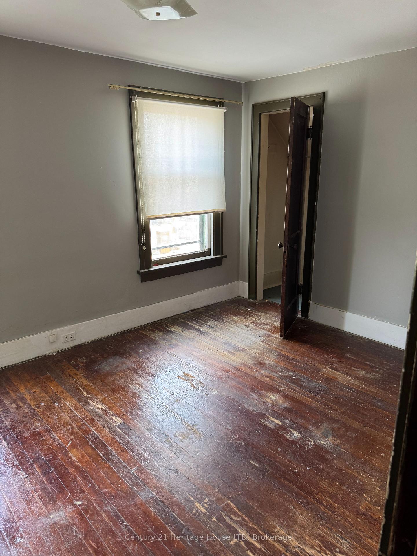 Photo 23 of 4680 Ryerson Crescent, Niagara Falls, Downtown — HOMEH