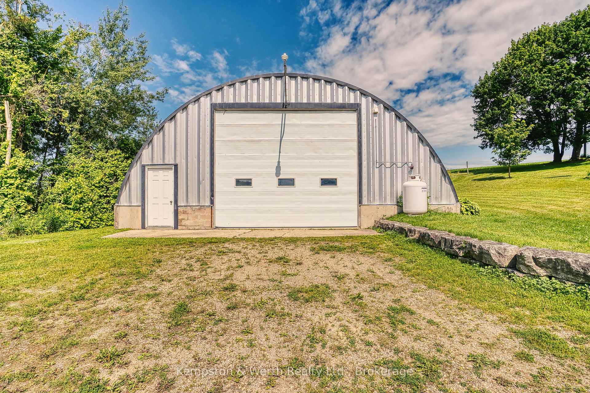 Photo 33 of 8660 146 Road, North Perth, Wallace — HOMEH