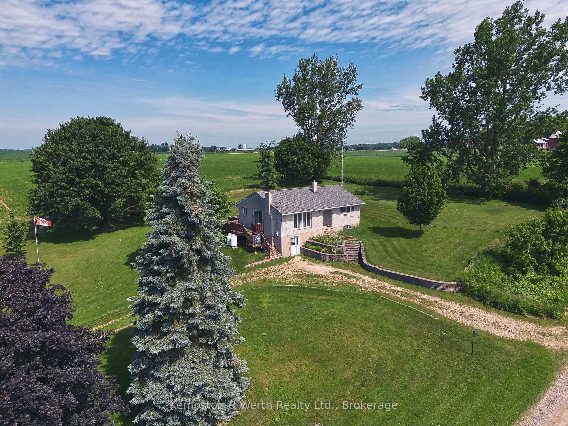 Photo 34 of 8660 146 Road, North Perth, Wallace — HOMEH