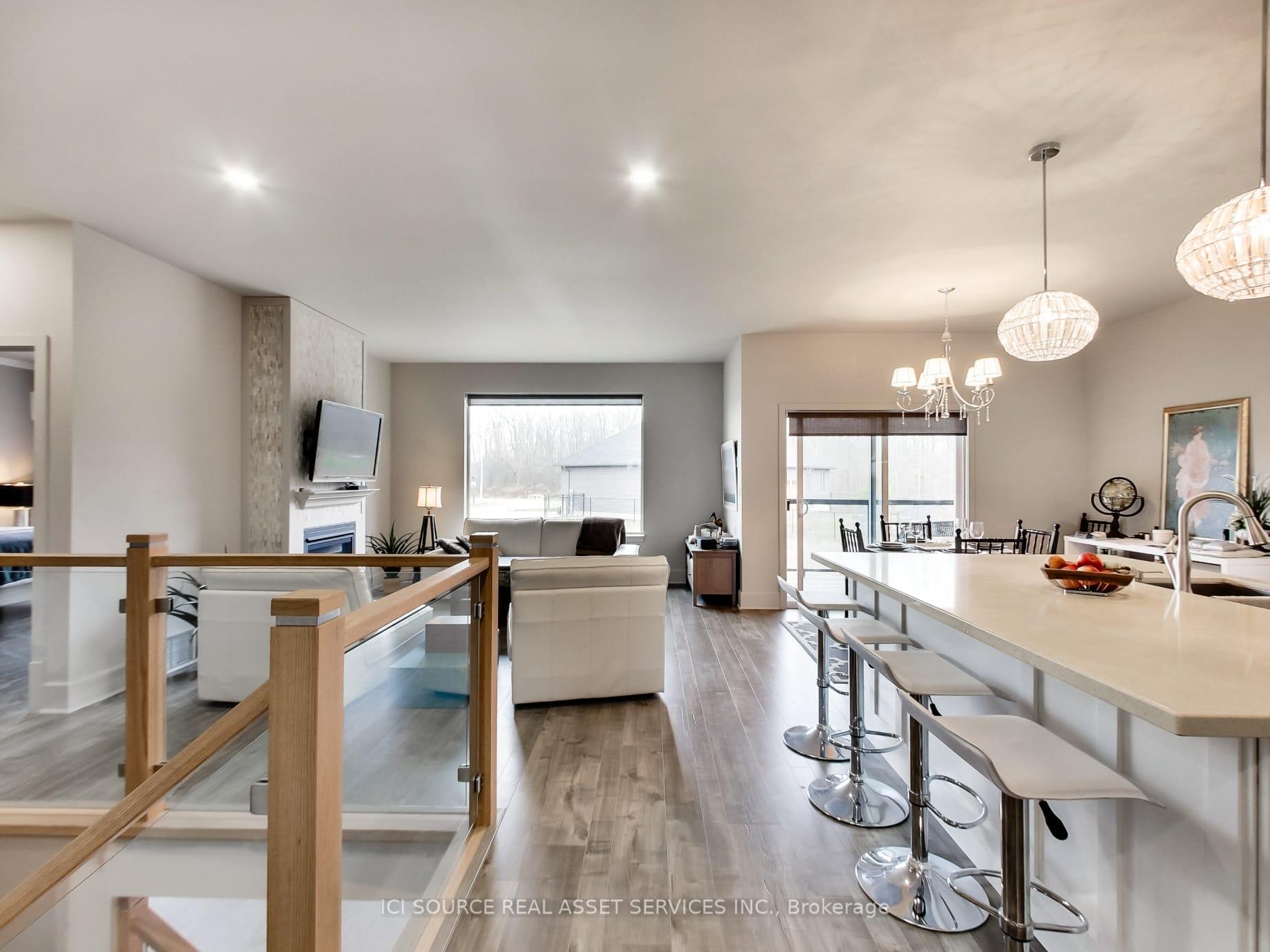 Photo 10 of 6 Renfield Street, Port Colborne, Sugarloaf — HOMEH