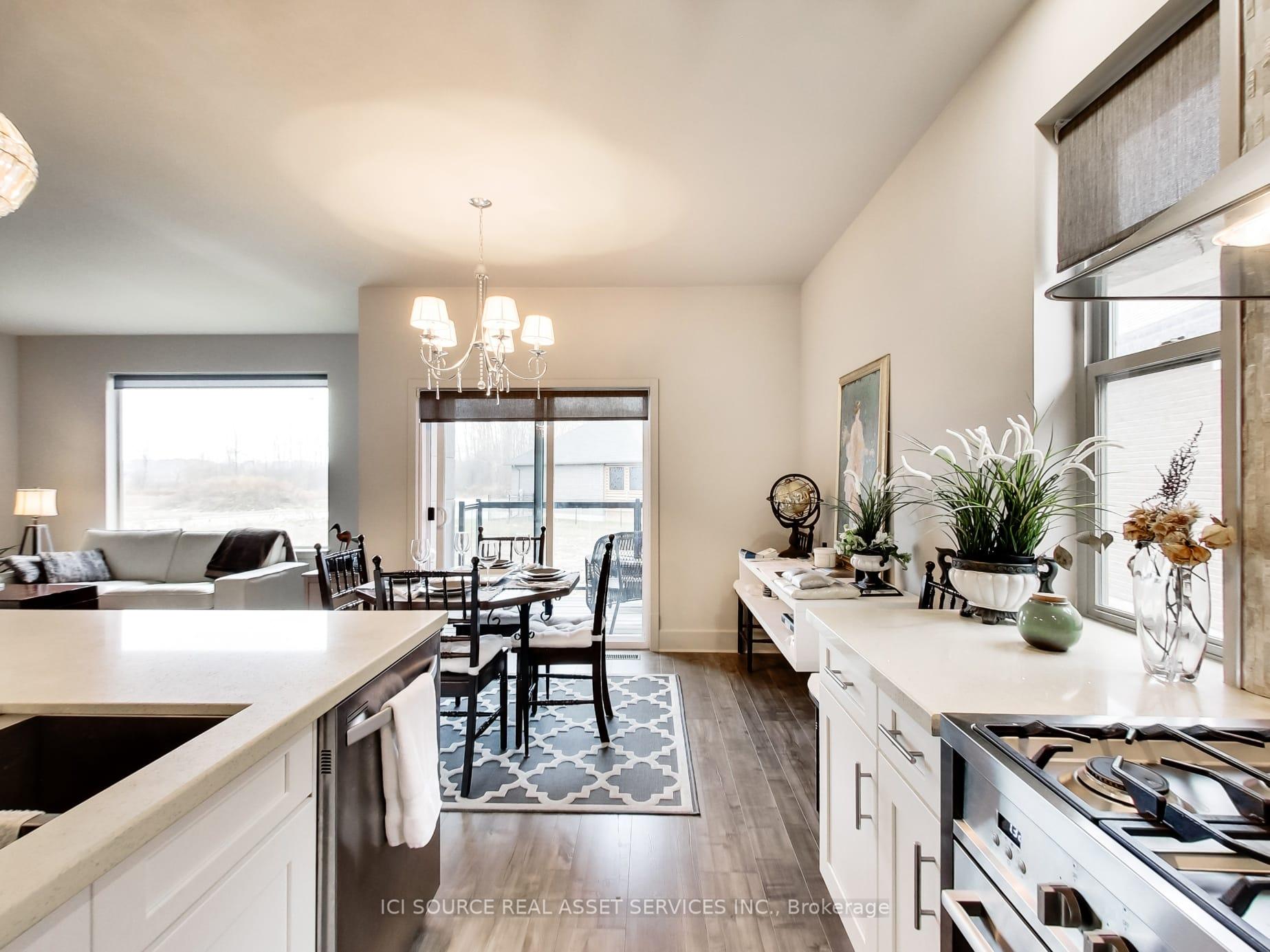 Photo 11 of 6 Renfield Street, Port Colborne, Sugarloaf — HOMEH