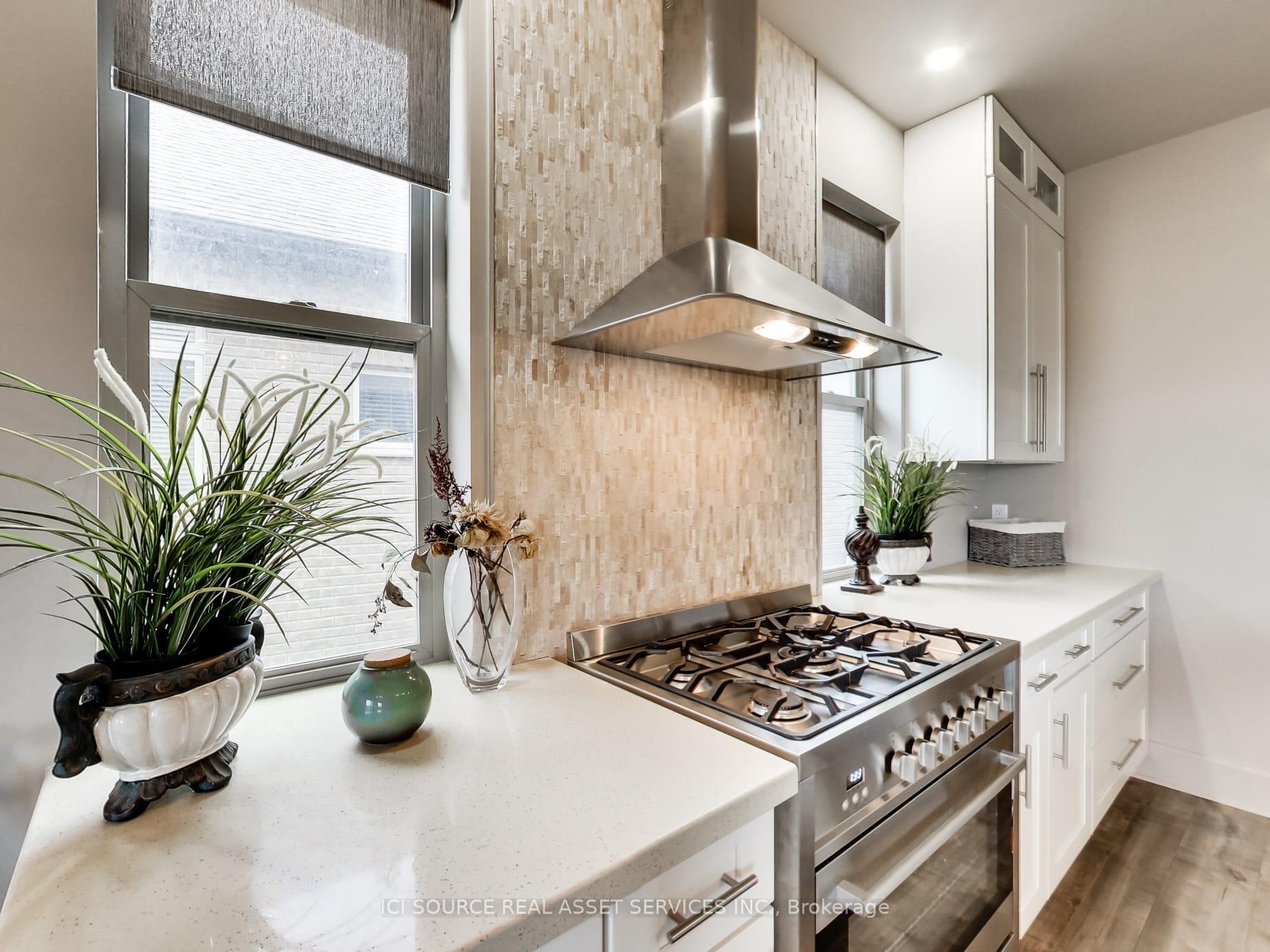 Photo 15 of 6 Renfield Street, Port Colborne, Sugarloaf — HOMEH