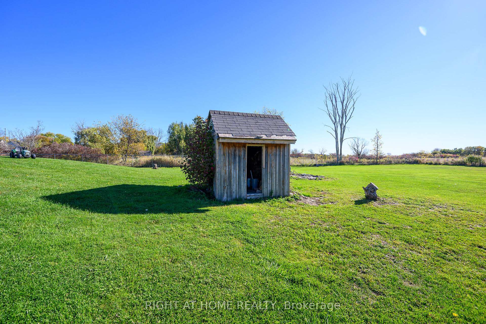 Photo 41 of 8 Talbot Road, Haldimand — HOMEH
